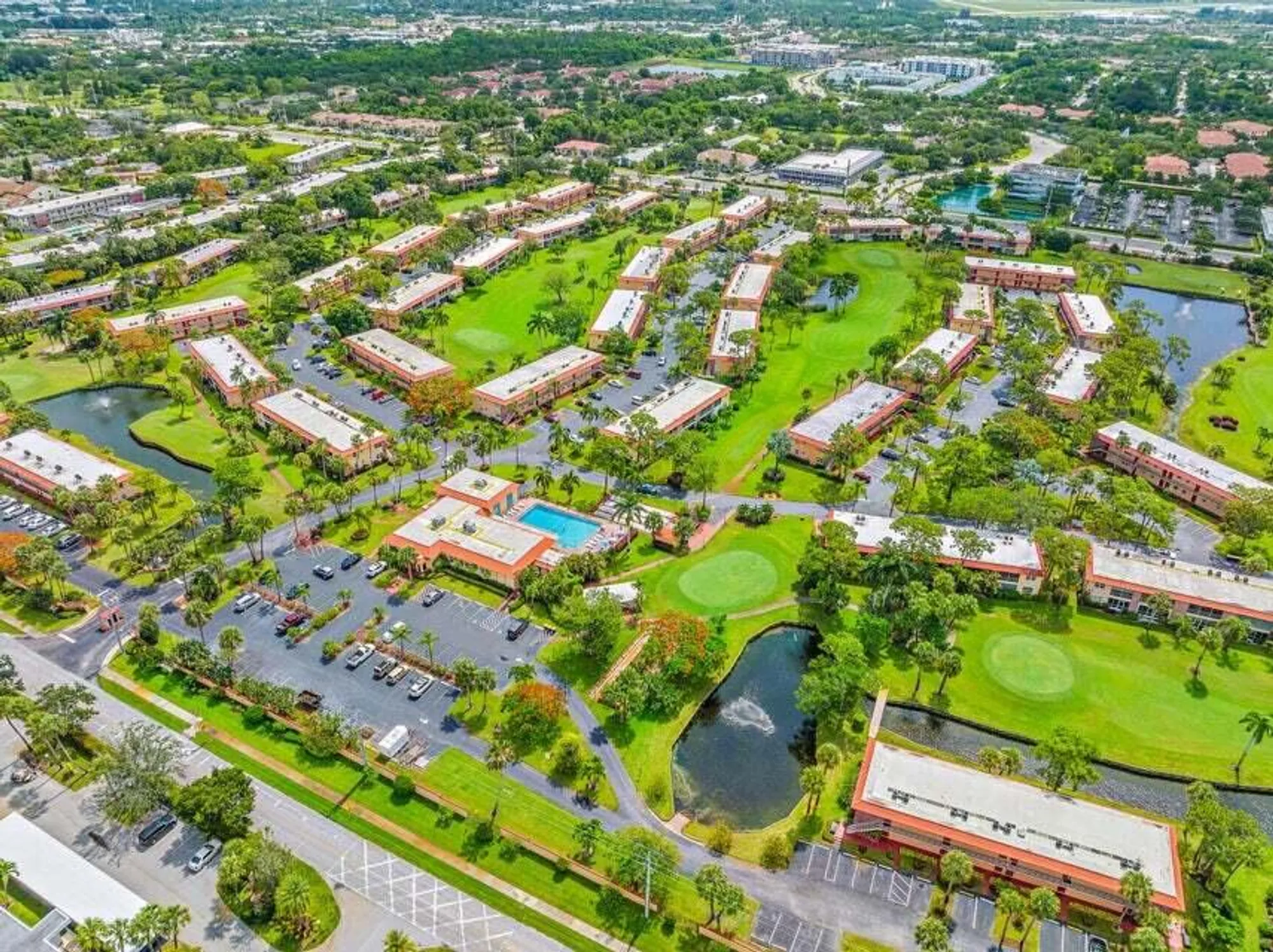 Property Slideshow image 18 of 24 | 1980 sw palm city rd h, Stuart, FL, 34994
