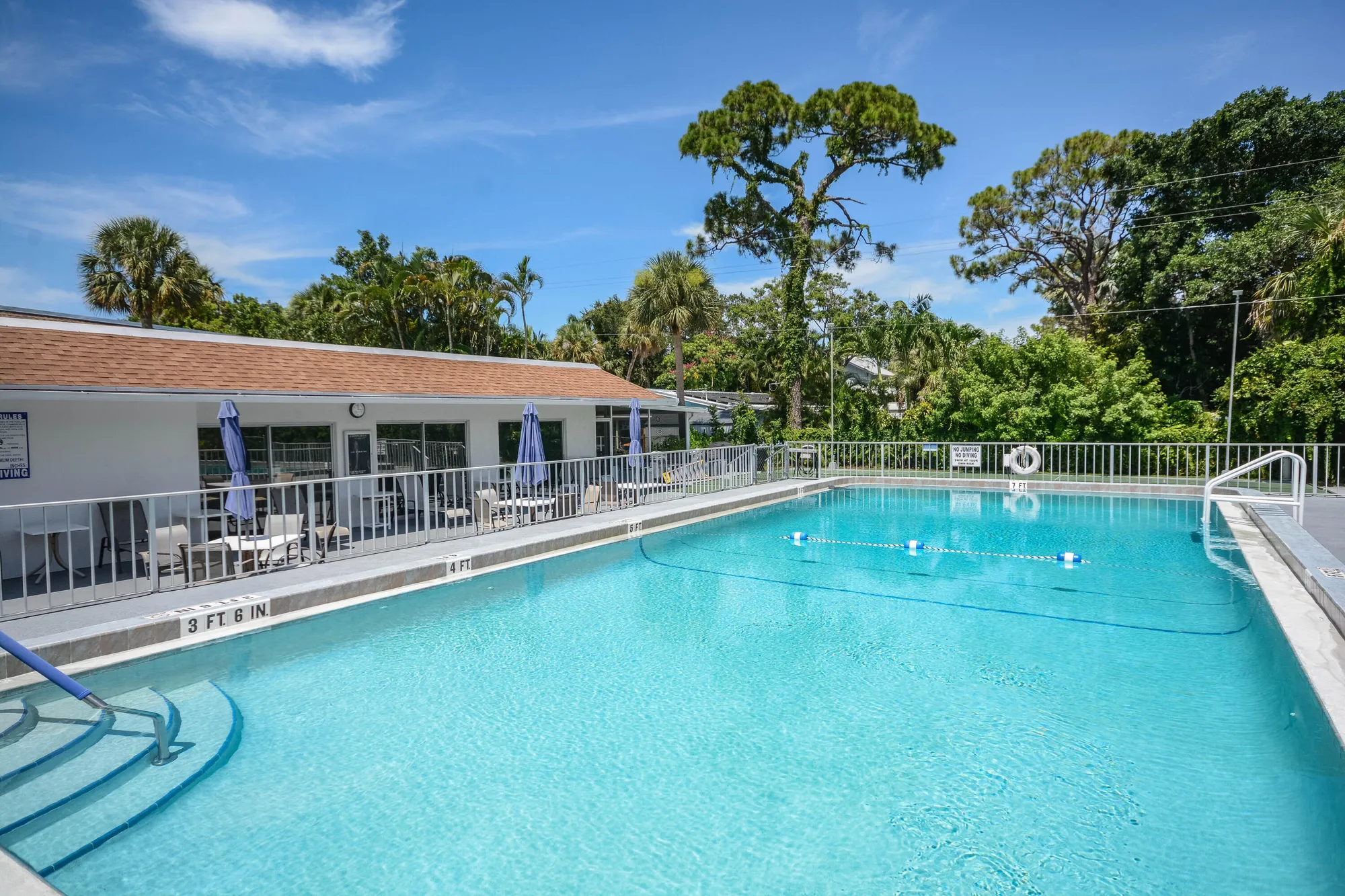 Property Slideshow image 27 of 28 | 2950 se ocean blvd 1-7, Stuart, FL, 34996