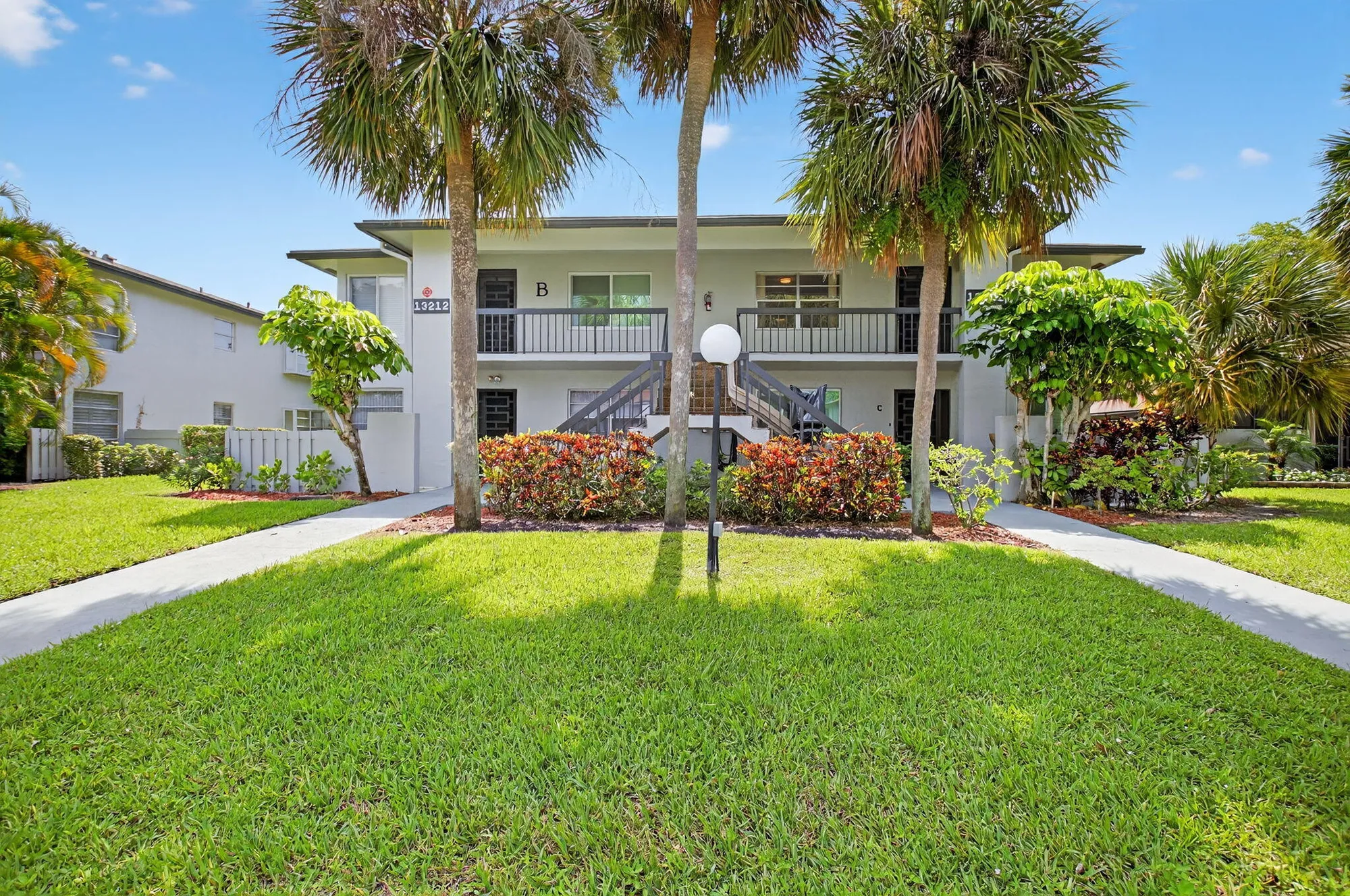 Property Slideshow image 4 of 65 | 13212 lucinda palm ct d, Delray Beach, FL, 33484
