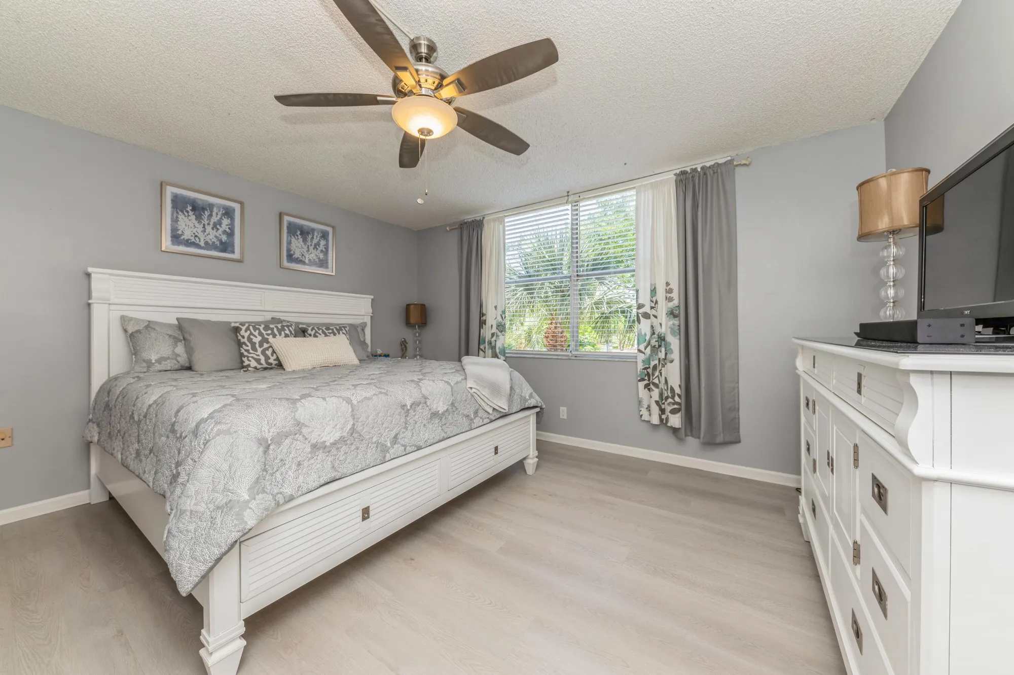 Property Slideshow image 4 of 21 | 14527 bonaire blvd apt 303, Delray Beach, FL, 33446