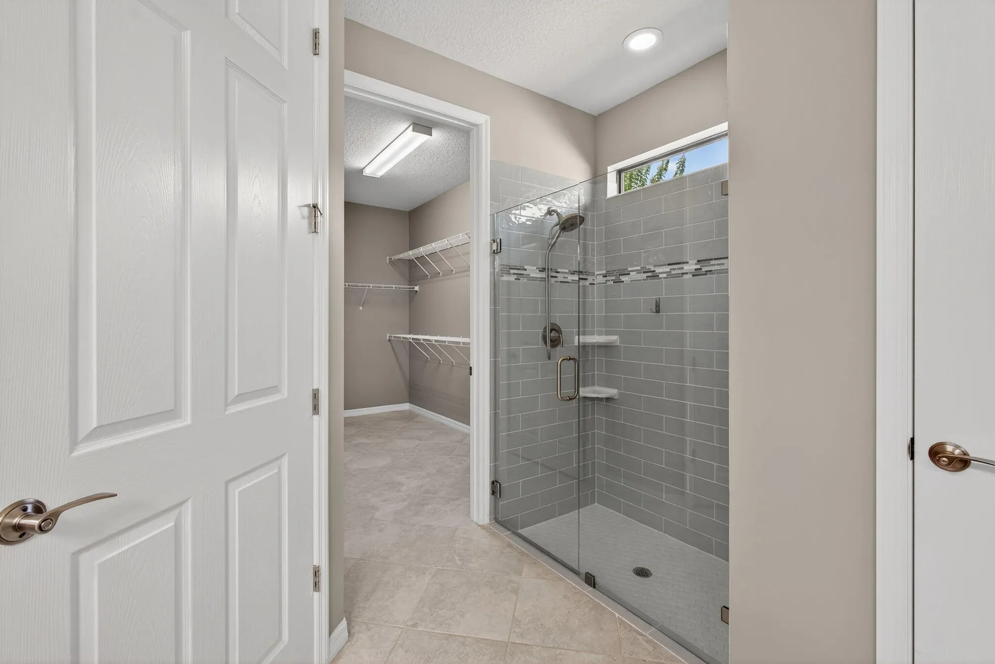 Property Slideshow image 34 of 77 | 194 se courances dr, Port Saint Lucie, FL, 34984