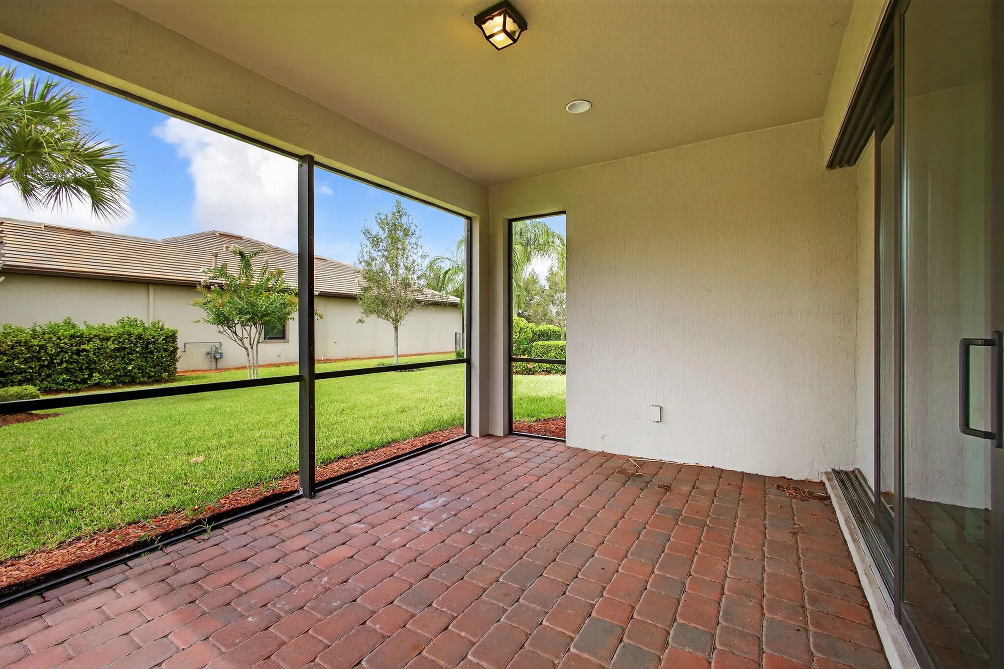 Property Slideshow image 47 of 77 | 194 se courances dr, Port Saint Lucie, FL, 34984