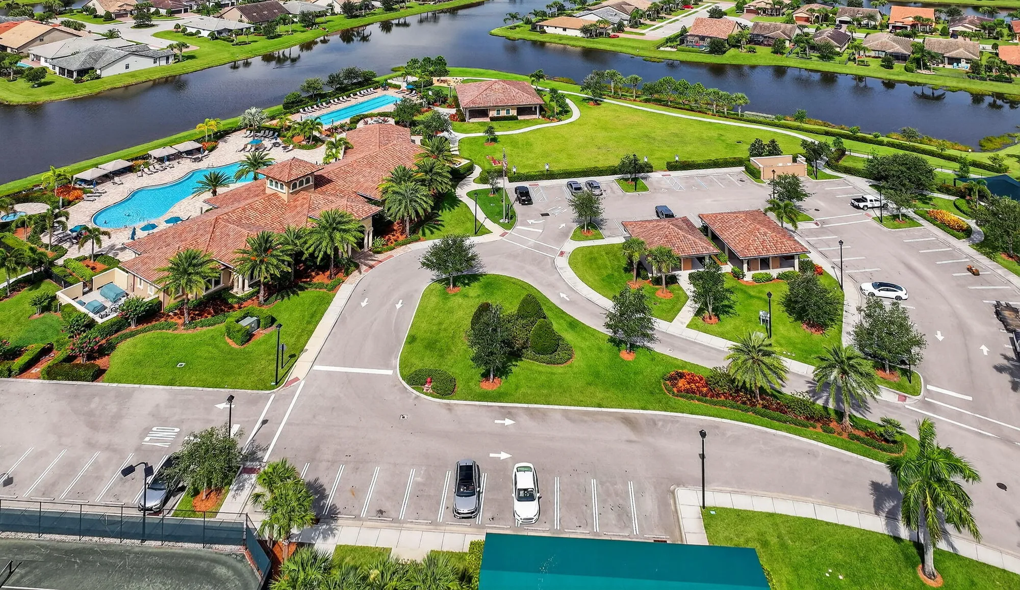 Property Slideshow image 63 of 77 | 194 se courances dr, Port Saint Lucie, FL, 34984
