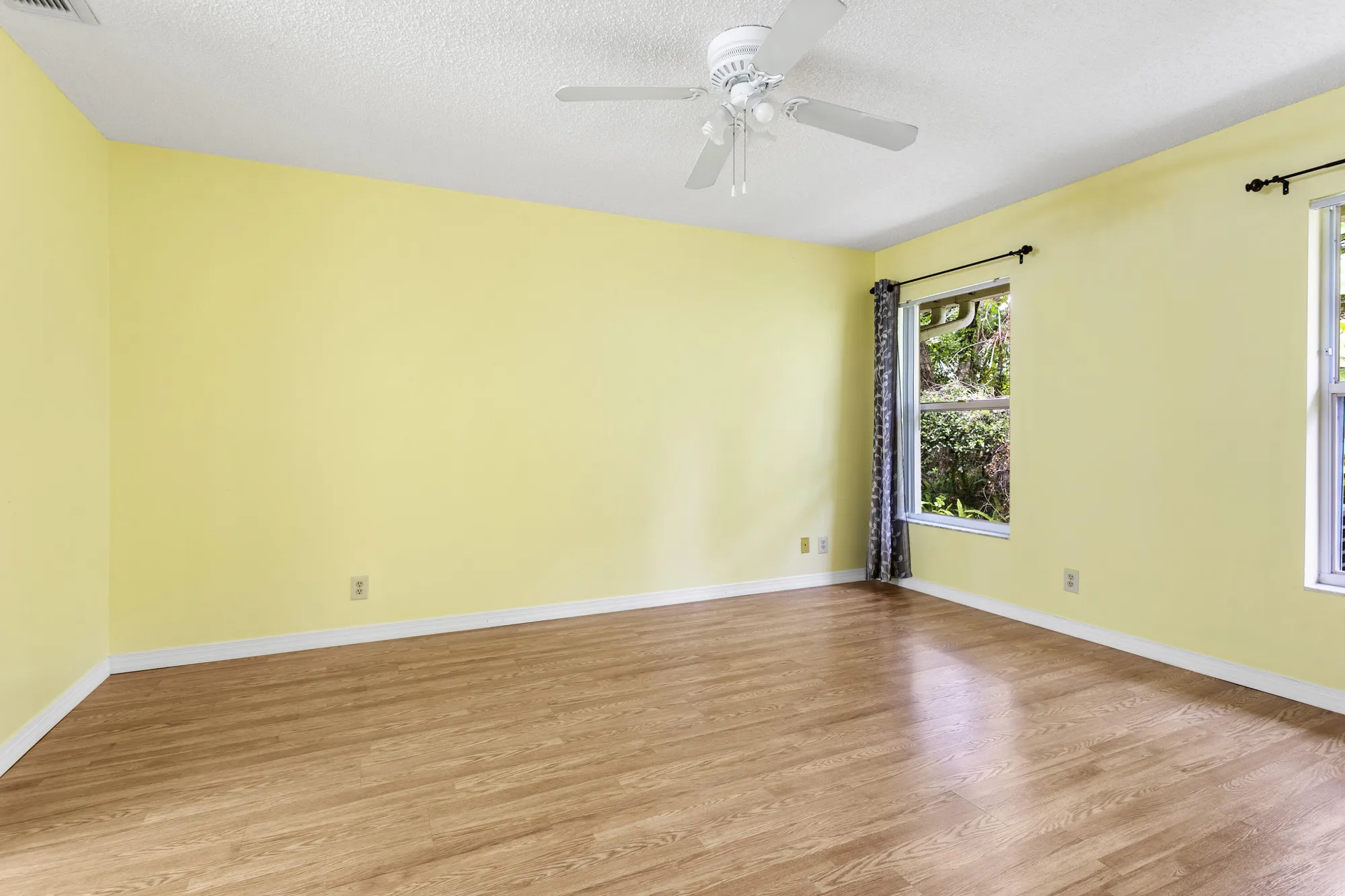 Property Slideshow image 14 of 31 | 8187 se fox hill pl, Hobe Sound, FL, 33455