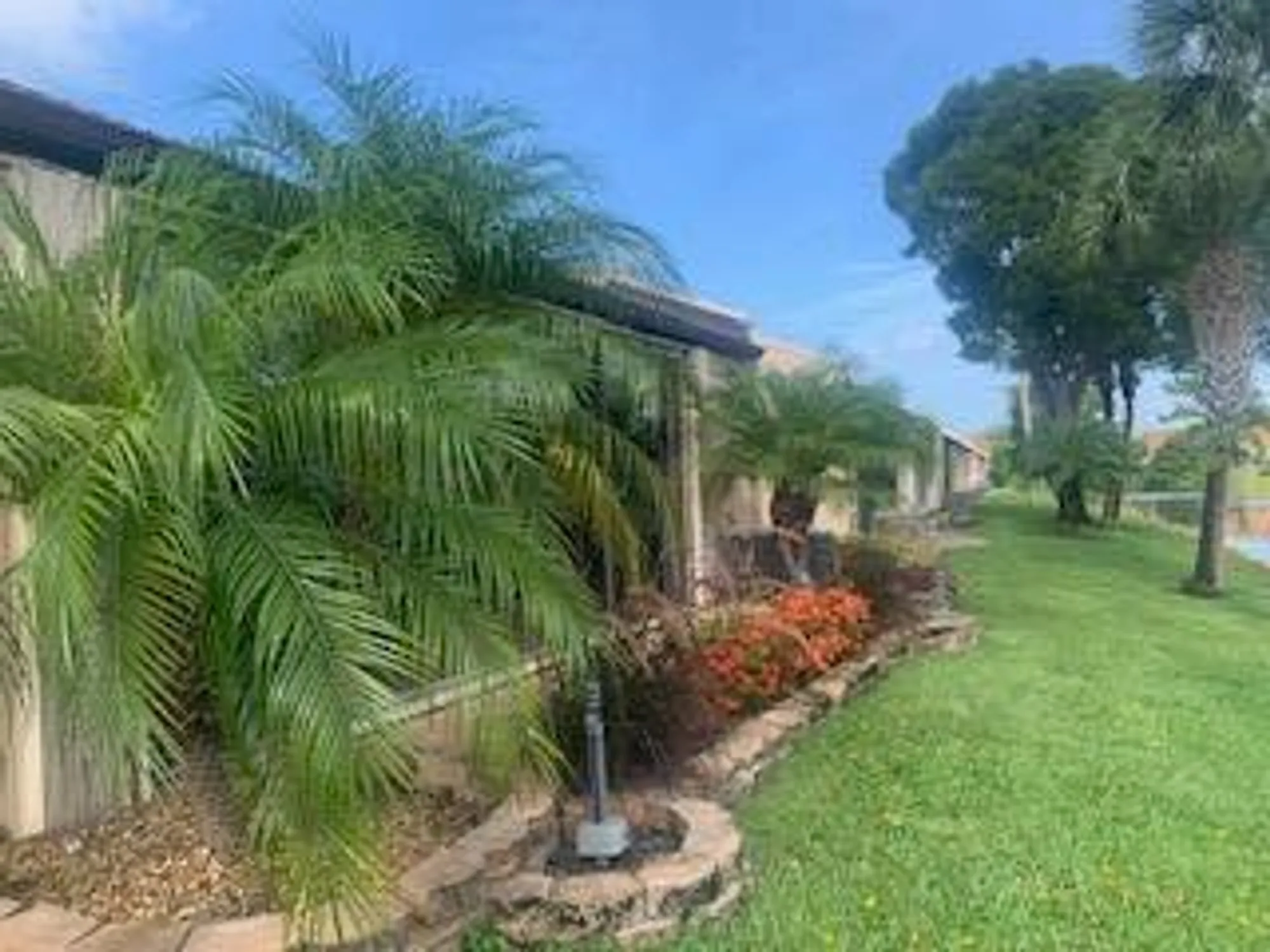 Property Slideshow image 4 of 27 | 123 lake gloria dr, West Palm Beach, FL, 33411