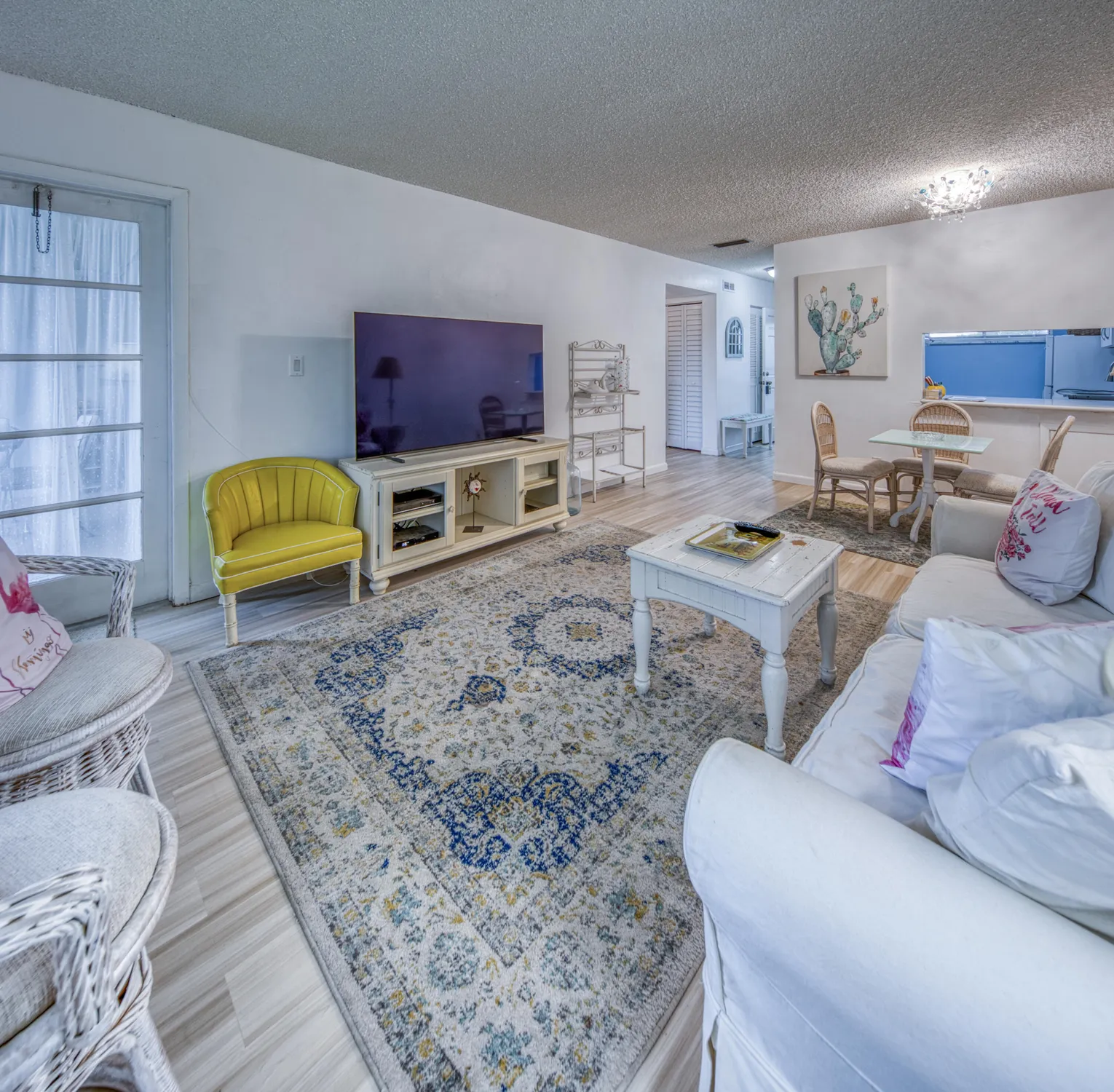 Property Slideshow image 11 of 29 | 2615 garden dr n apt 308, Lake Worth, FL, 33461