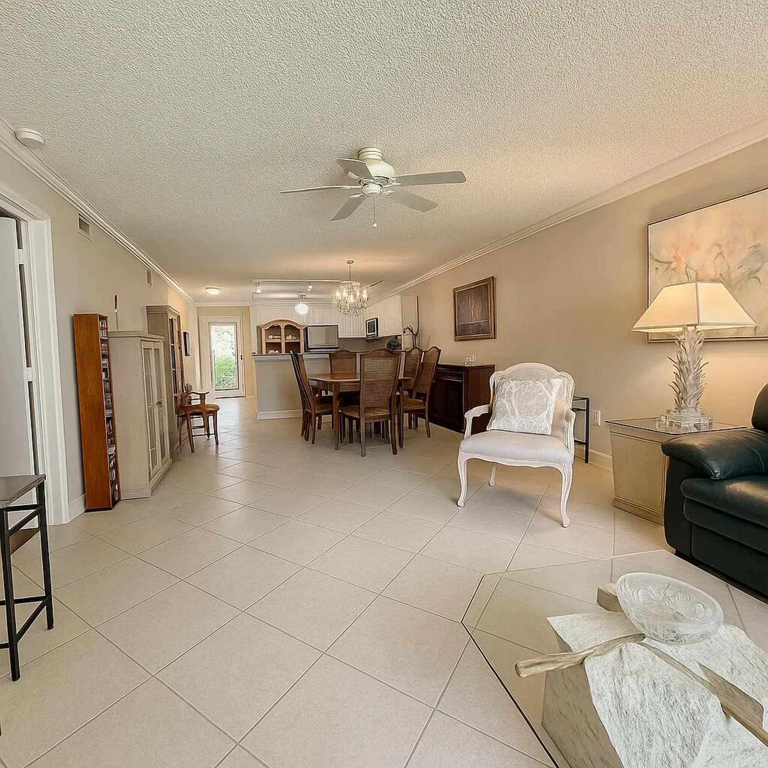 Property Slideshow image 4 of 23 | 18900 stewart cir apt 7, Boca Raton, FL, 33496