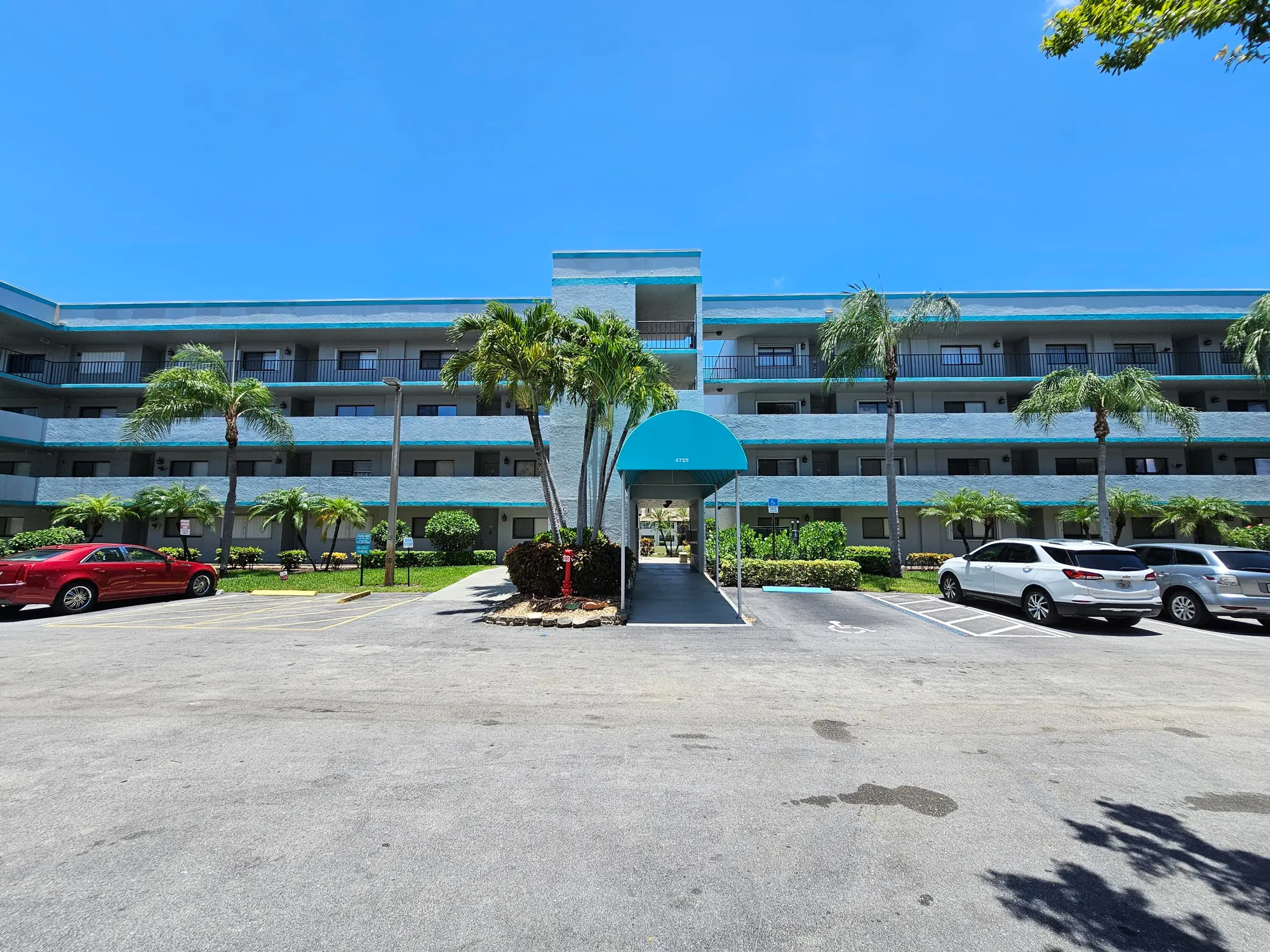 Property Slideshow image 1 of 17 | 4725 lucerne lakes blvd 413, Lake Worth, FL, 33467