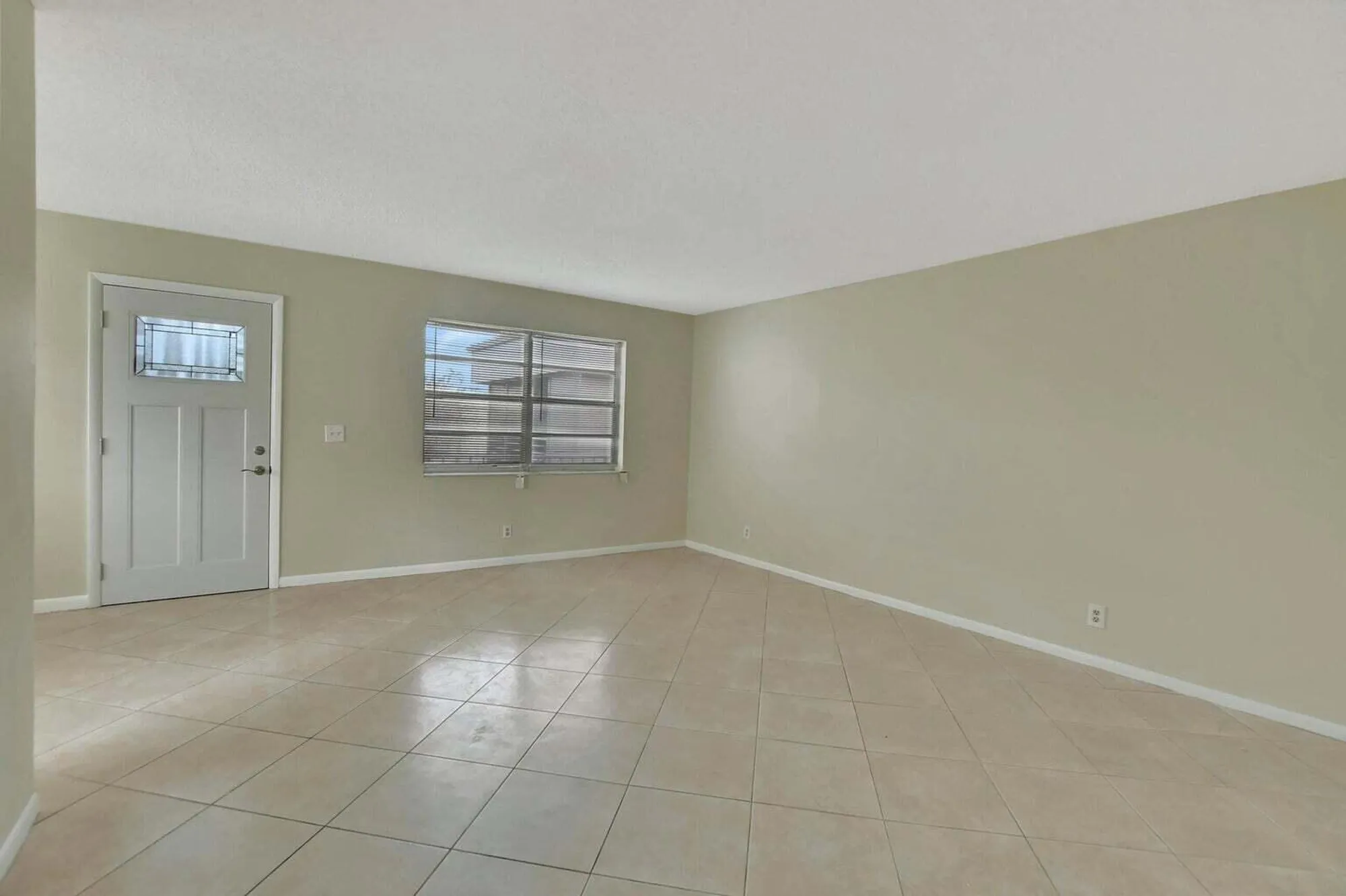 Property Slideshow image 11 of 43 | 187 normandy d, Delray Beach, FL, 33484