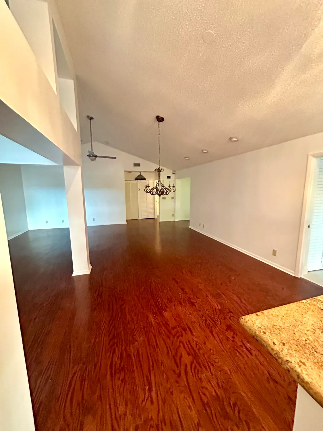 Property Slideshow image 12 of 15 | 5657 lakeview mews dr, Boynton Beach, FL, 33437