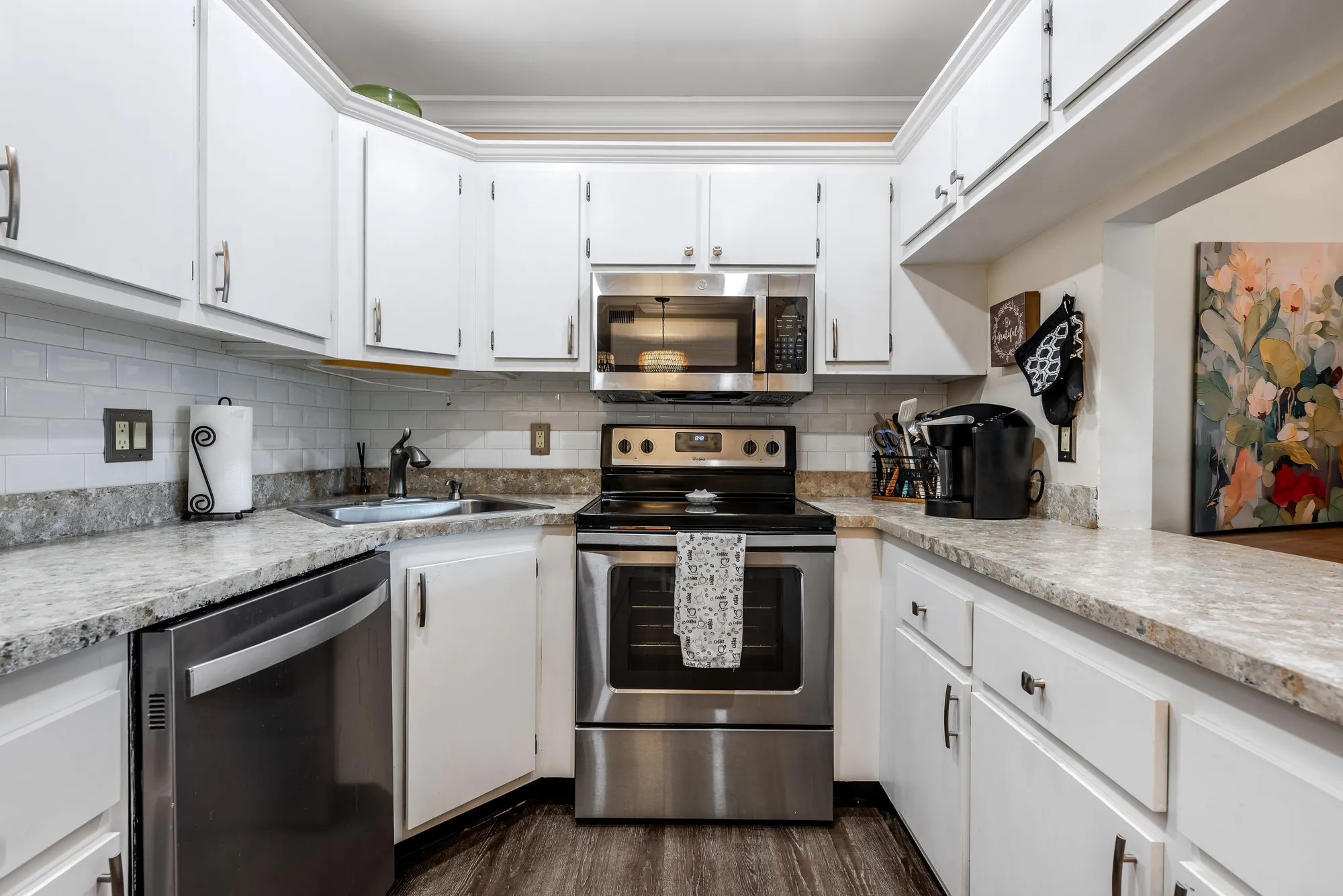 Property Slideshow image 12 of 28 | 13870 oneida dr h2, Delray Beach, FL, 33446