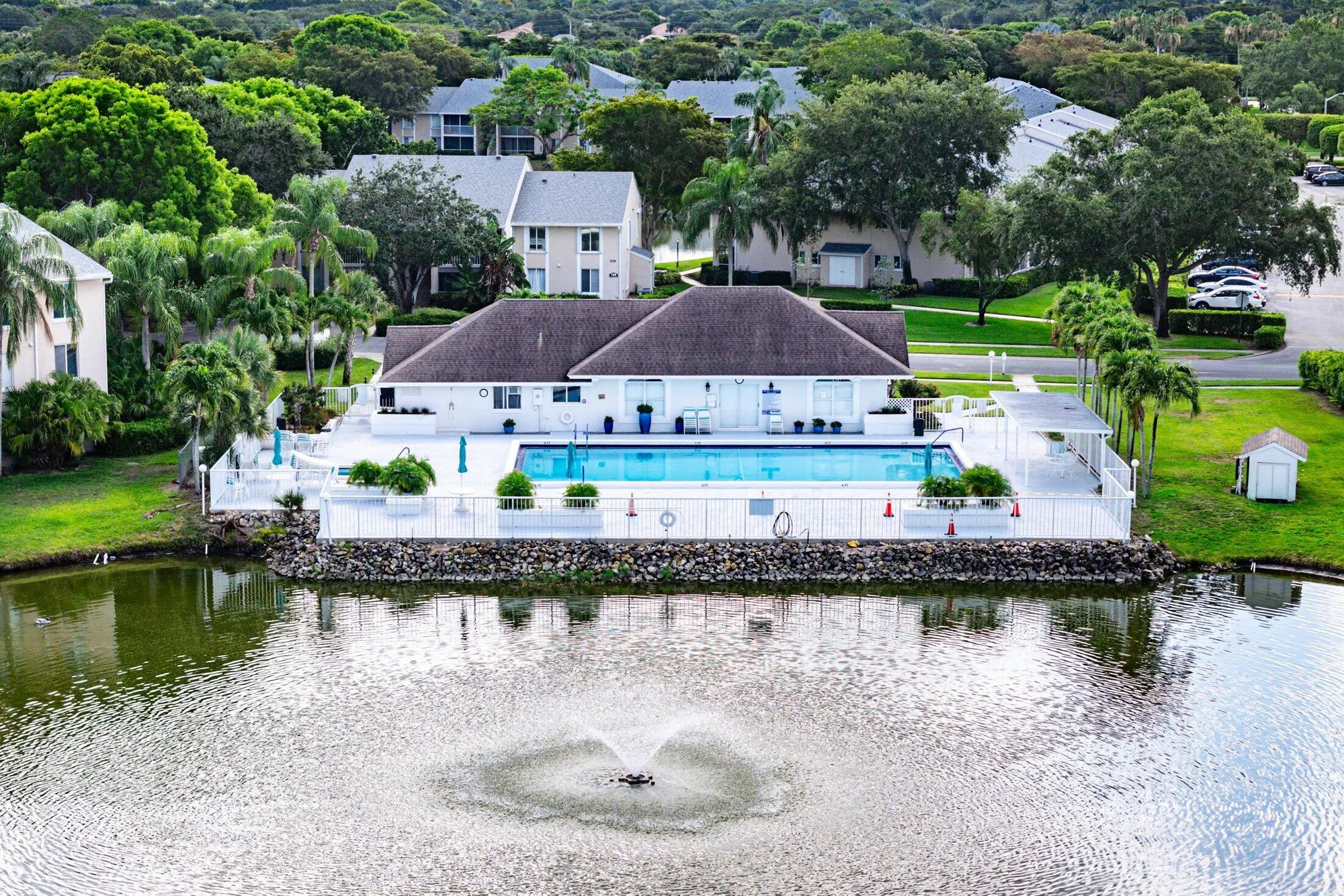 Property Slideshow image 25 of 28 | 13870 oneida dr h2, Delray Beach, FL, 33446