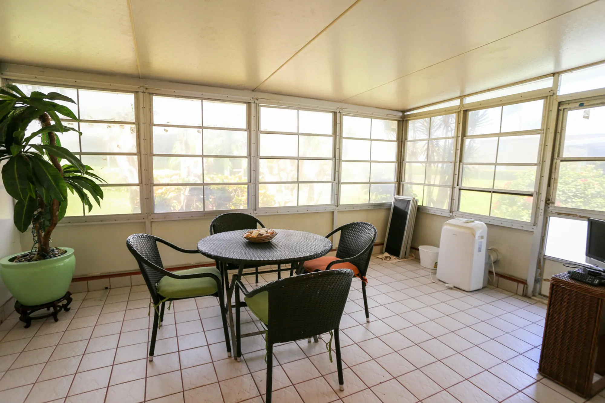 Property Slideshow image 24 of 26 | 1041 orange ter 102, Delray Beach, FL, 33445