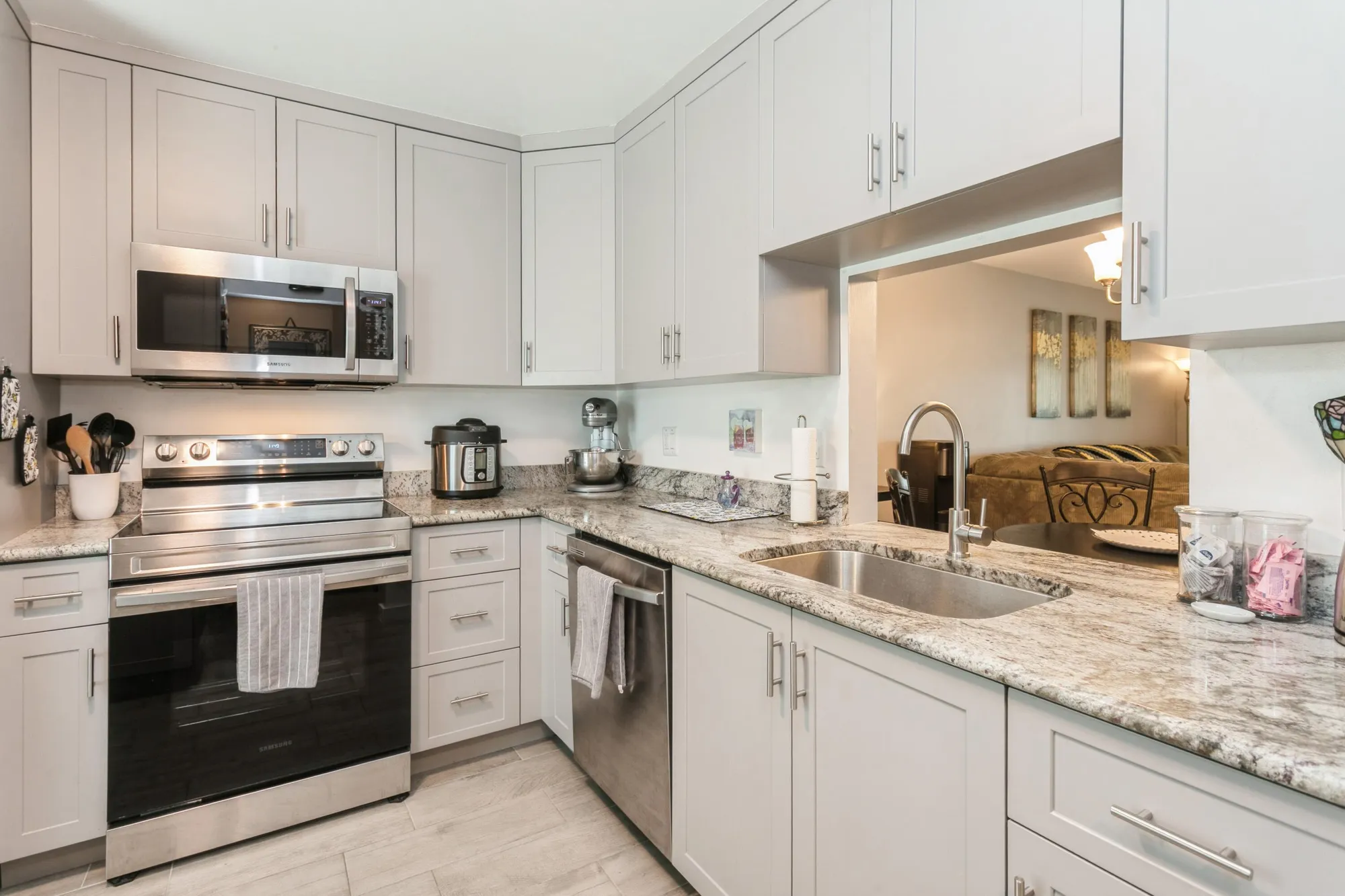 Property Slideshow image 1 of 44 | 882 worcester ln a, Lake Worth, FL, 33467