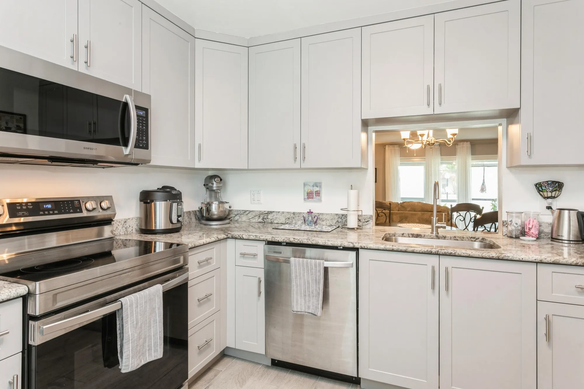 Property Slideshow image 3 of 44 | 882 worcester ln a, Lake Worth, FL, 33467