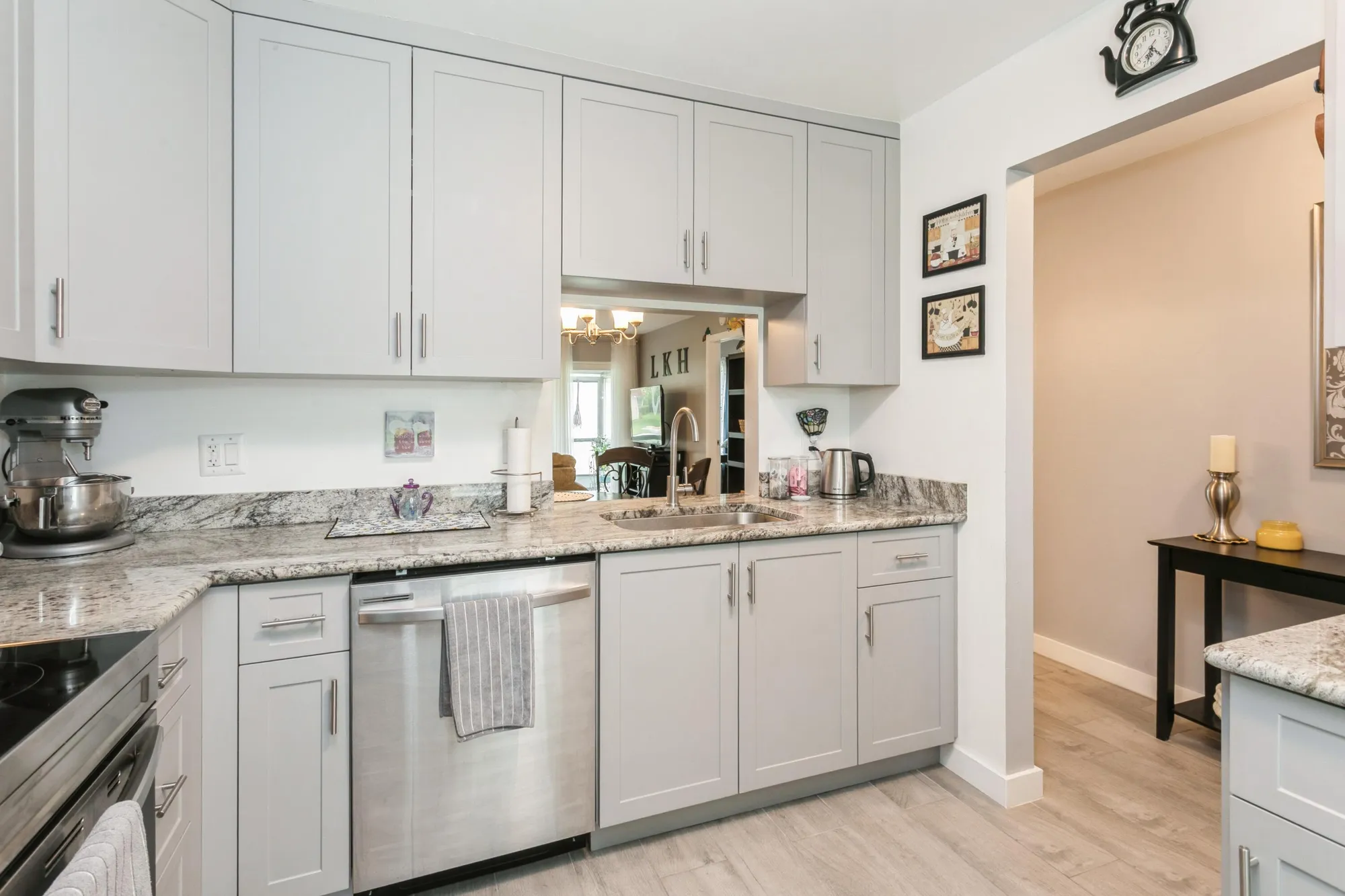 Property Slideshow image 4 of 44 | 882 worcester ln a, Lake Worth, FL, 33467