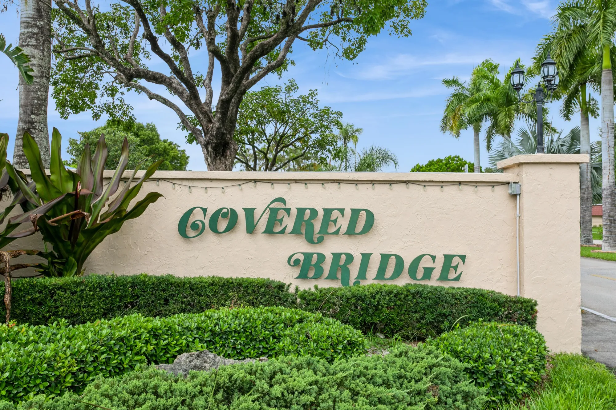 Property Slideshow image 24 of 44 | 882 worcester ln a, Lake Worth, FL, 33467