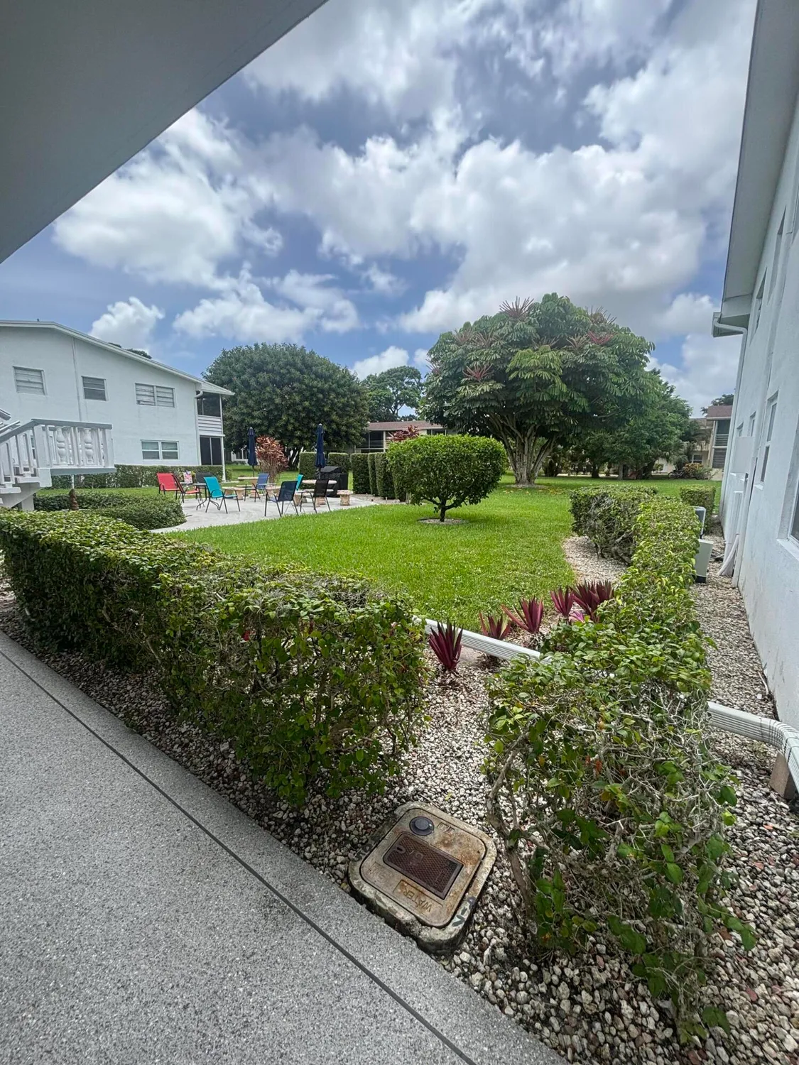 Property Slideshow image 6 of 23 | 403 windsor r, West Palm Beach, FL, 33417