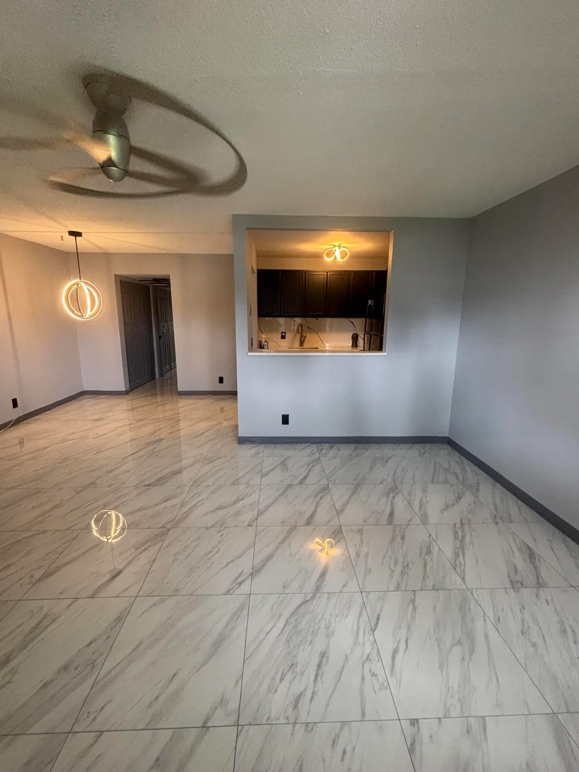 Property Slideshow image 10 of 23 | 403 windsor r, West Palm Beach, FL, 33417