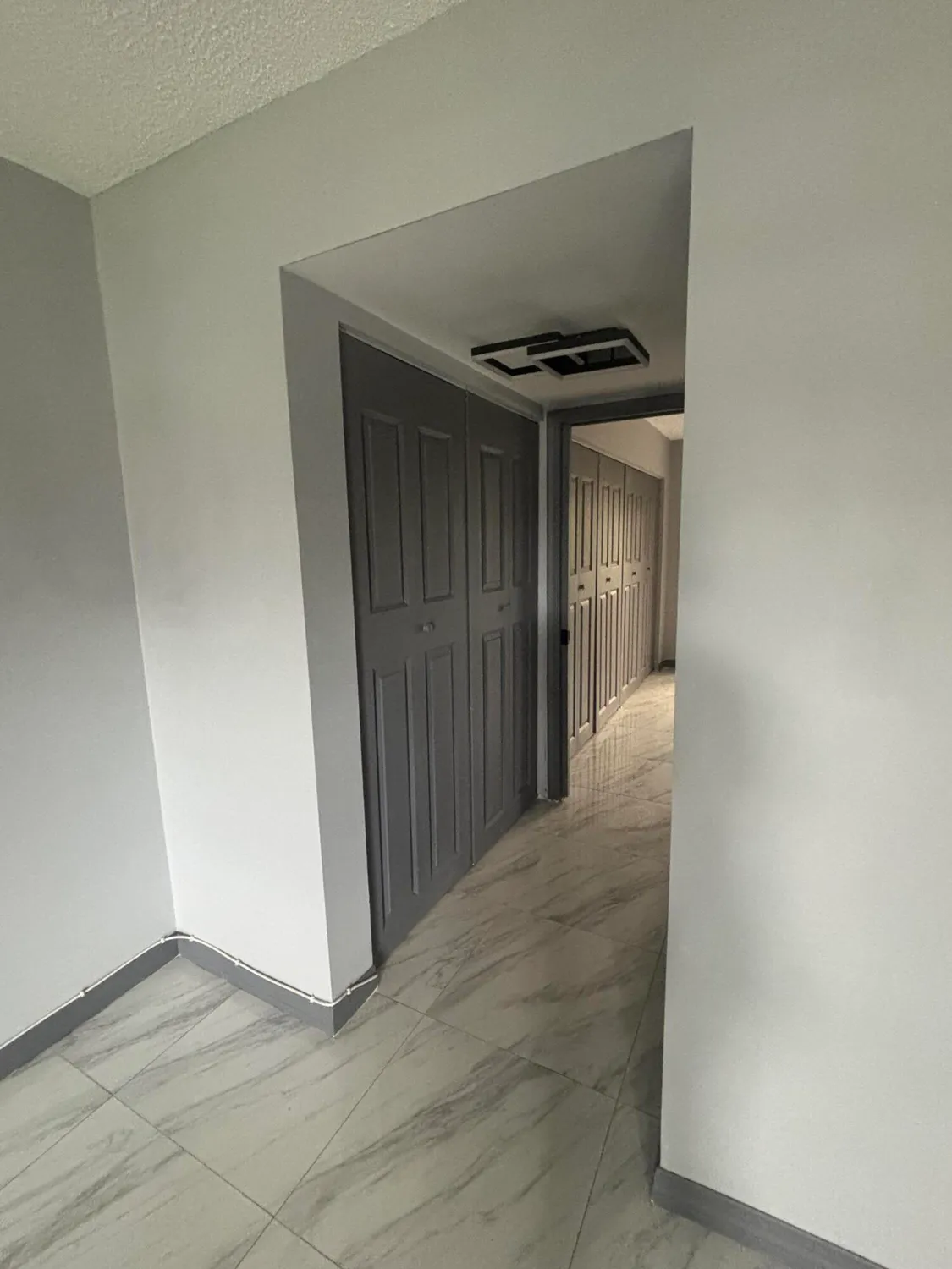 Property Slideshow image 13 of 23 | 403 windsor r, West Palm Beach, FL, 33417