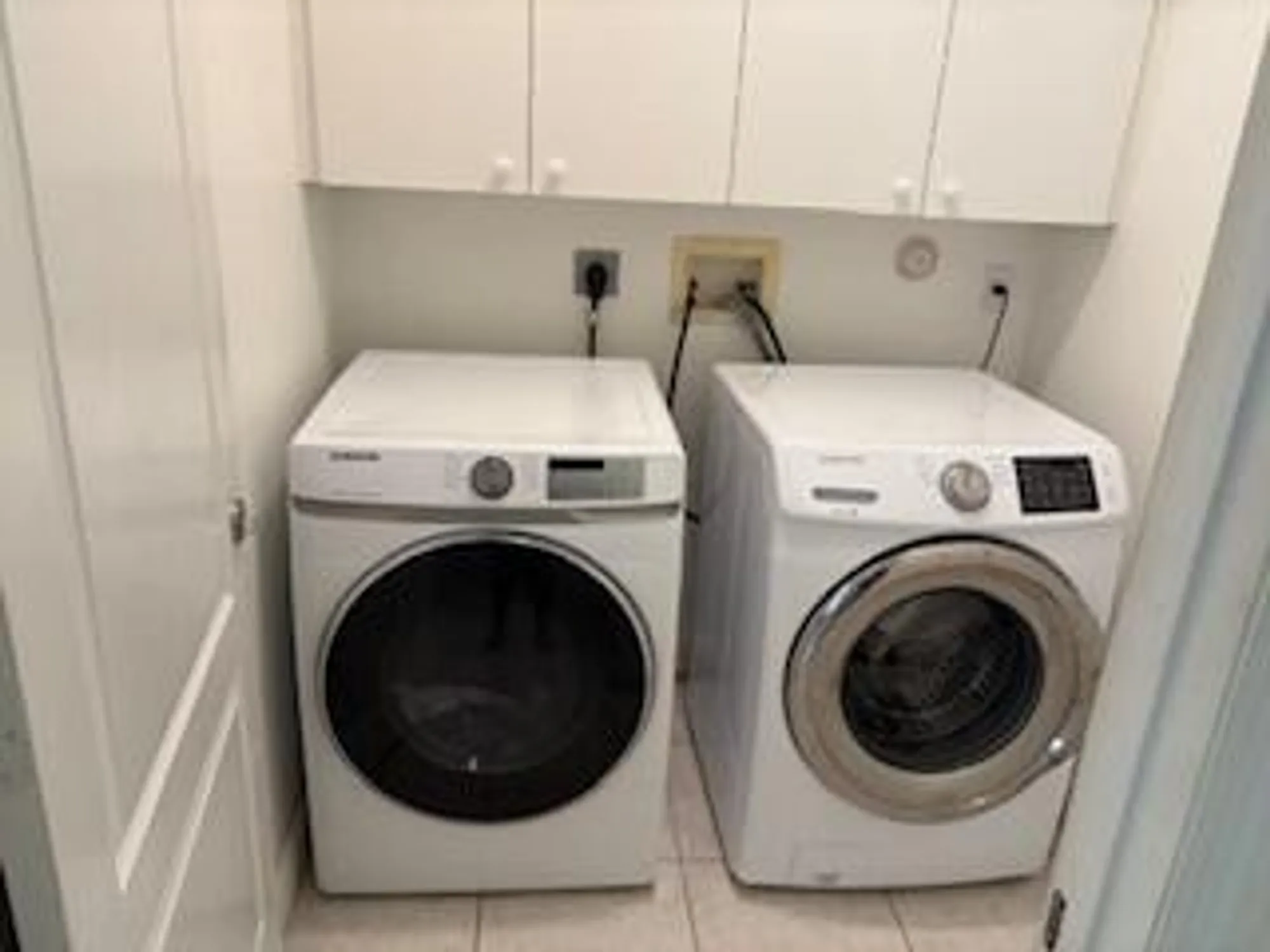 Property Slideshow image 9 of 16 | 370 sw north shore blvd, Port Saint Lucie, FL, 34986