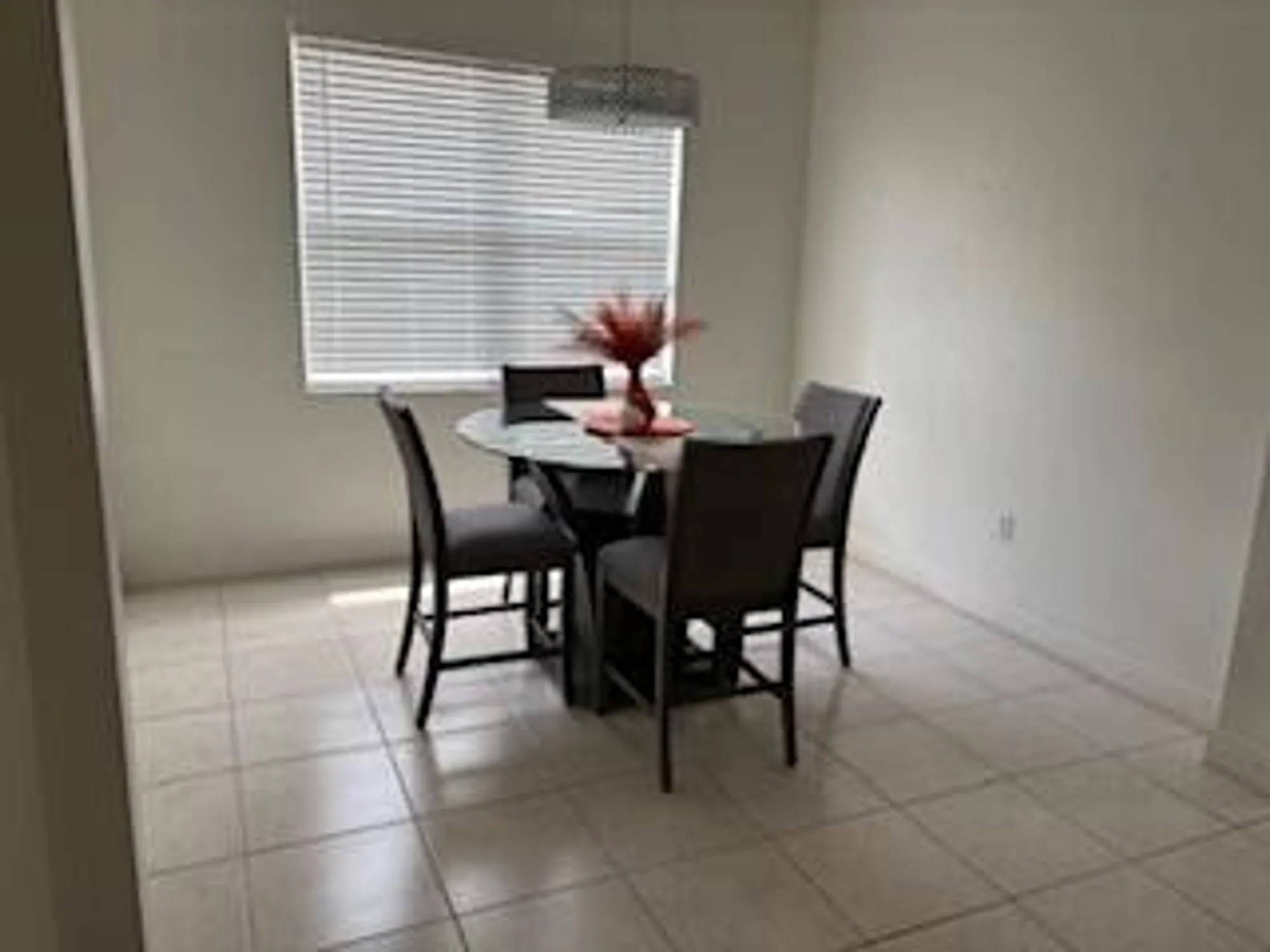 Property Slideshow image 11 of 16 | 370 sw north shore blvd, Port Saint Lucie, FL, 34986