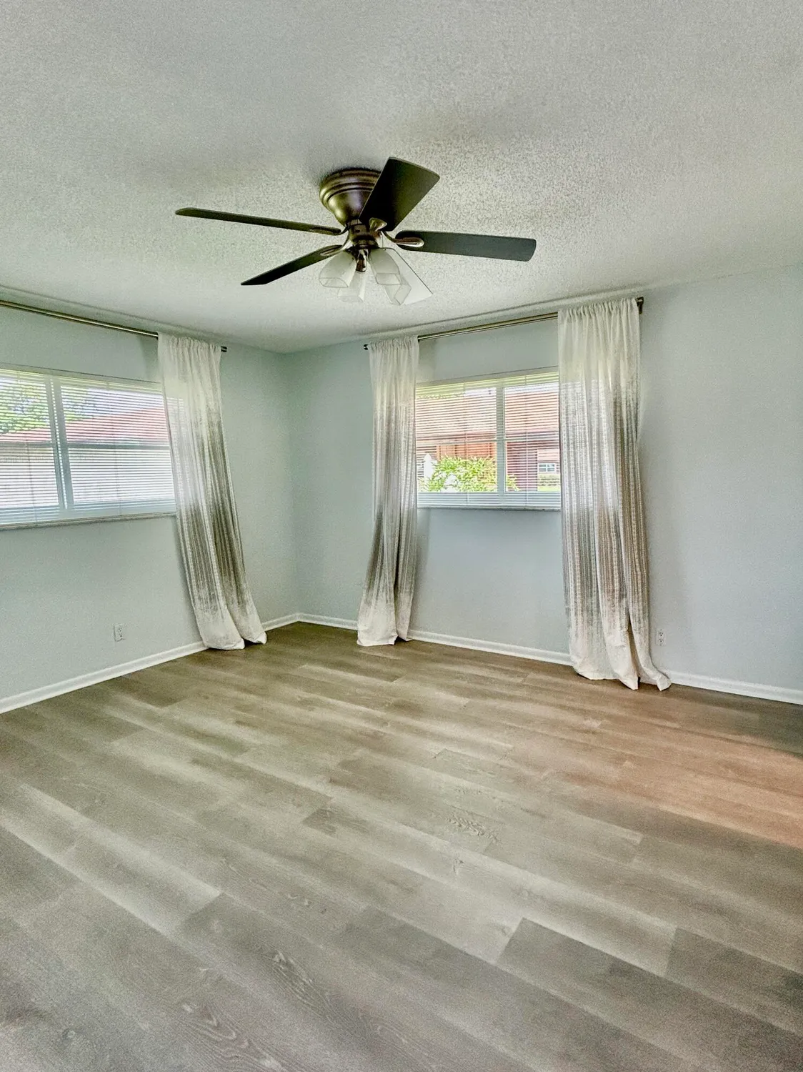 Property Slideshow image 11 of 28 | 715 whippoorwill ln, Delray Beach, FL, 33445