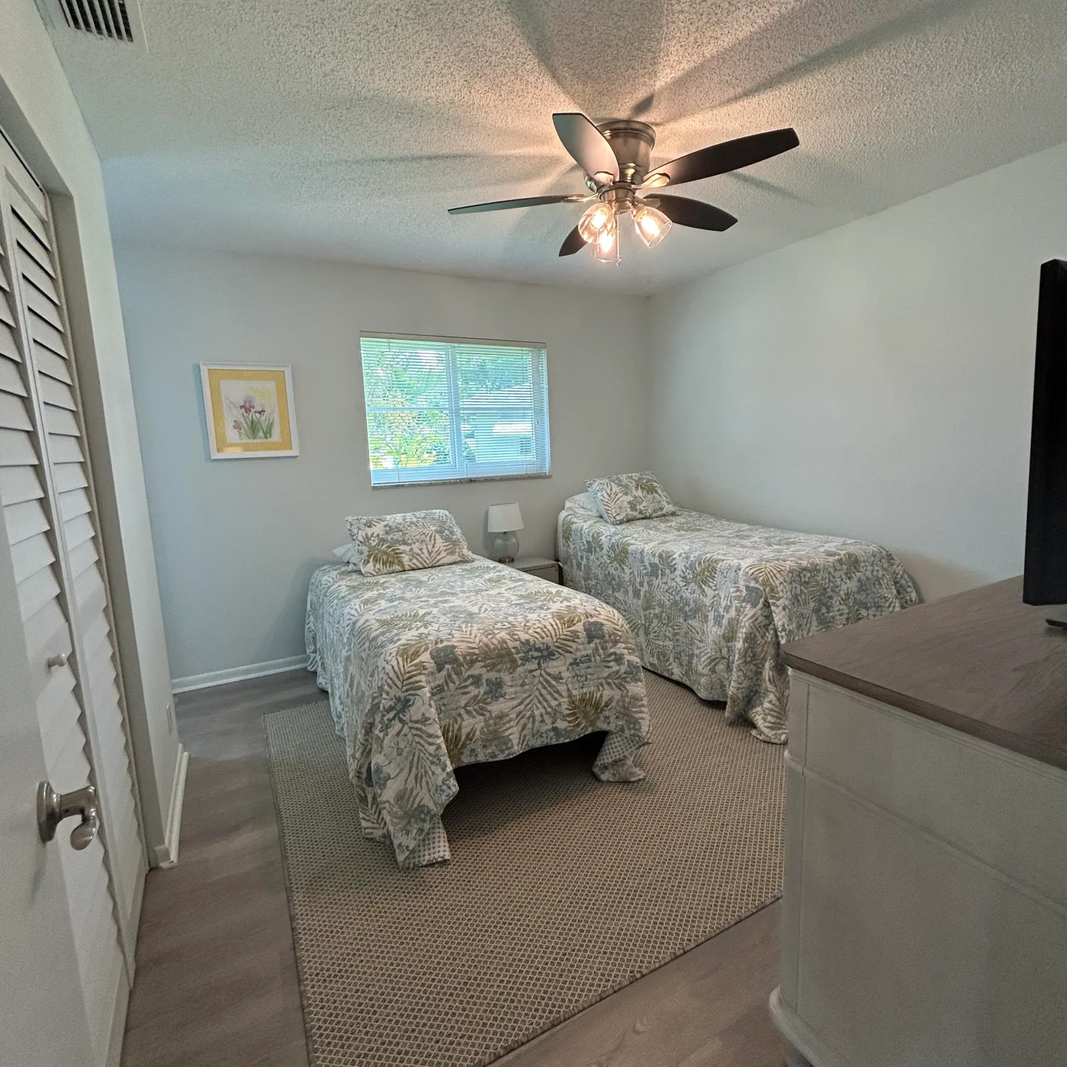 Property Slideshow image 17 of 28 | 715 whippoorwill ln, Delray Beach, FL, 33445