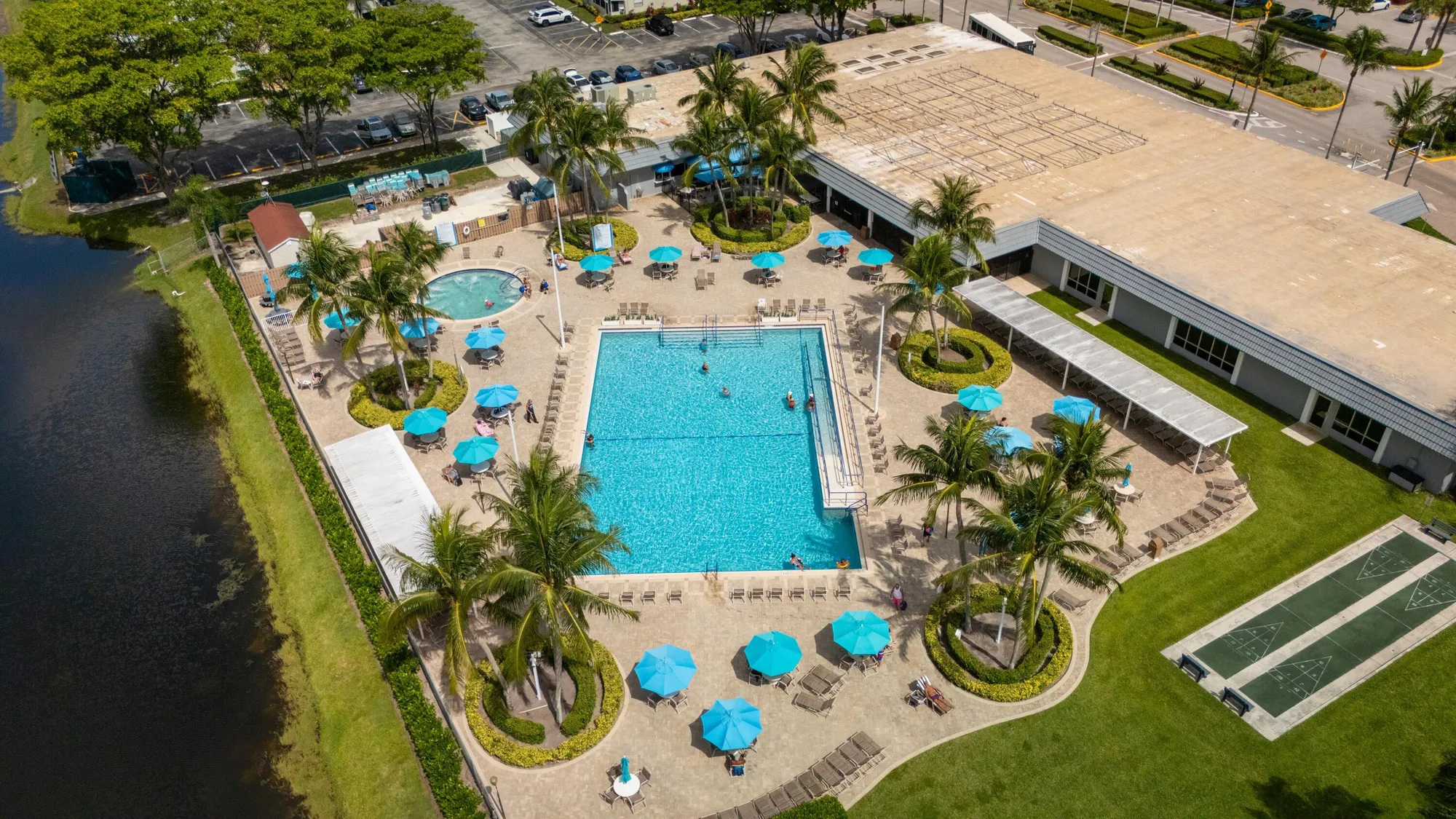 Property Slideshow image 17 of 20 | 47 saxony a, Delray Beach, FL, 33446