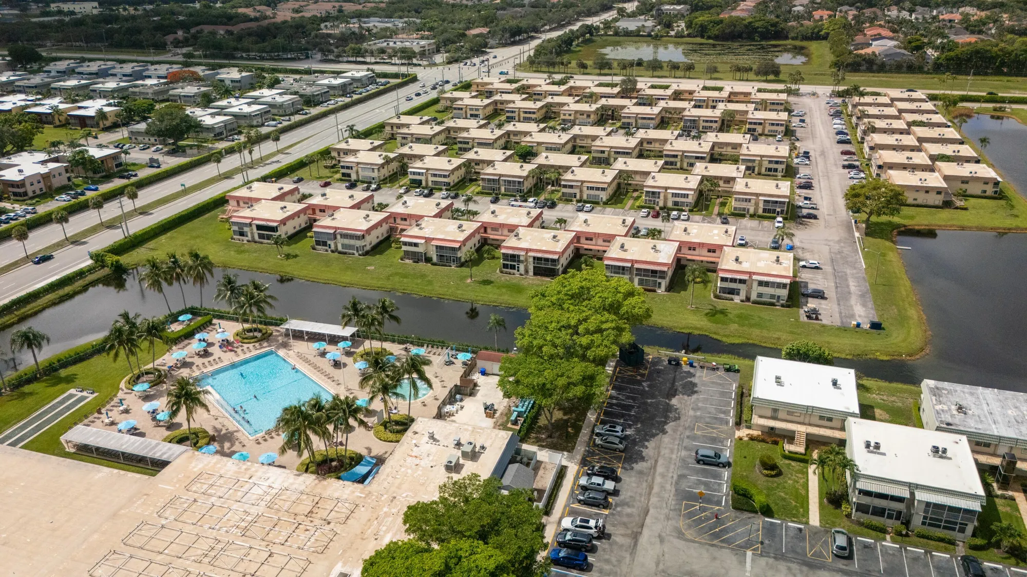 Property Slideshow image 18 of 20 | 47 saxony a, Delray Beach, FL, 33446