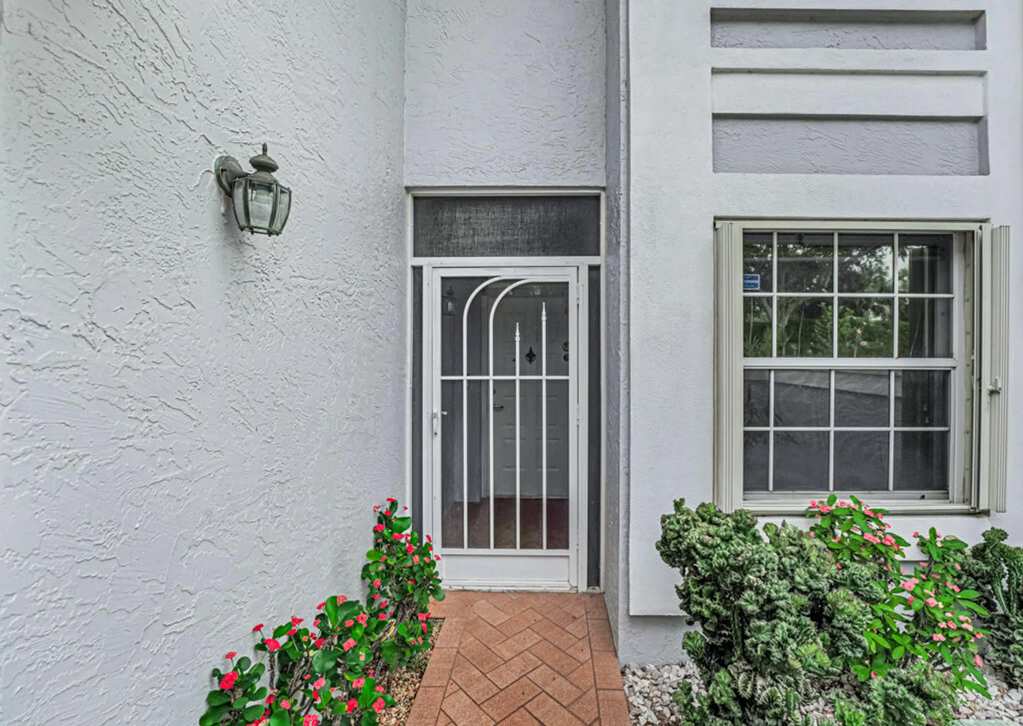 Property Slideshow image 5 of 40 | 7372 lake meadow way 101, Boynton Beach, FL, 33437