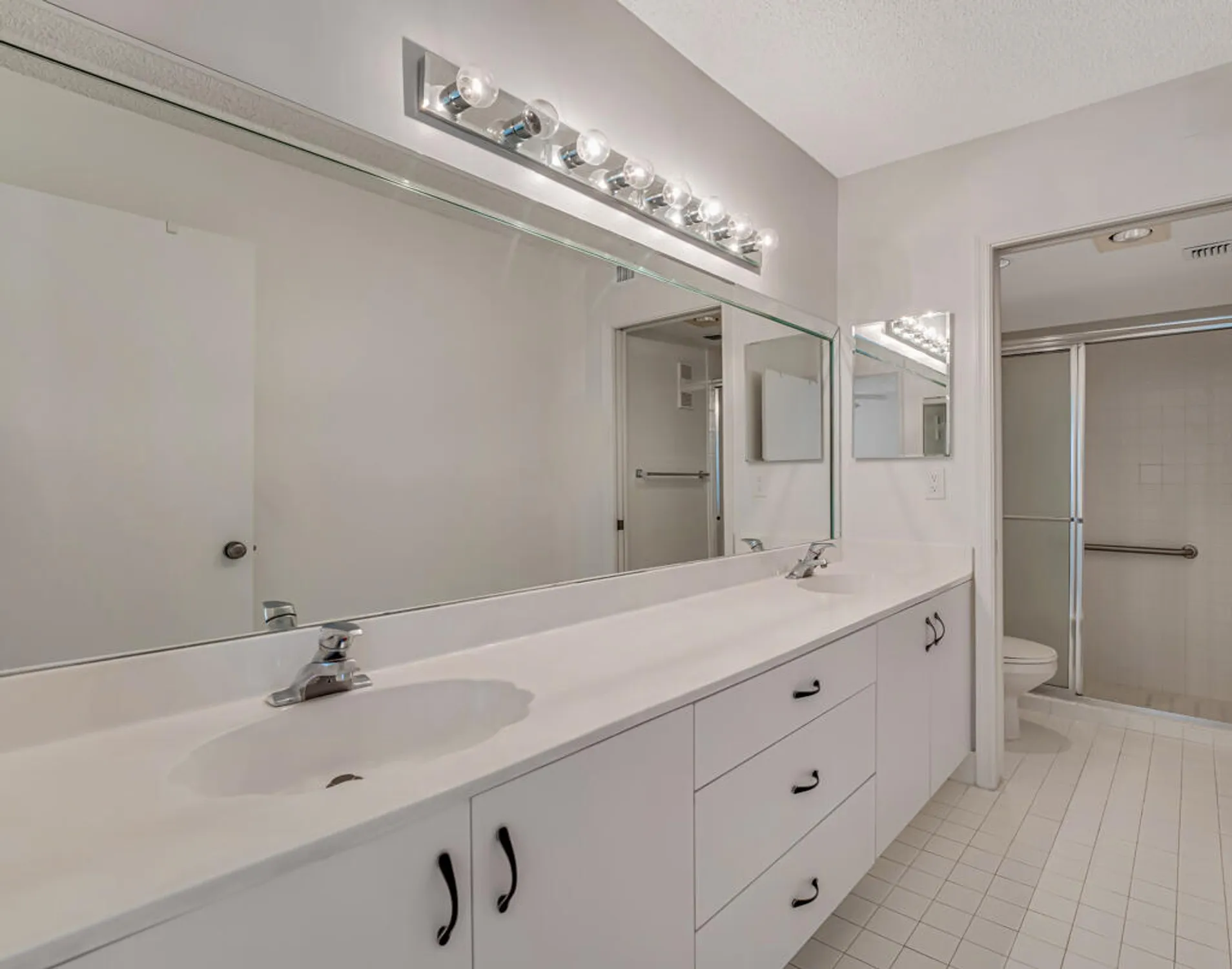 Property Slideshow image 18 of 40 | 7372 lake meadow way 101, Boynton Beach, FL, 33437