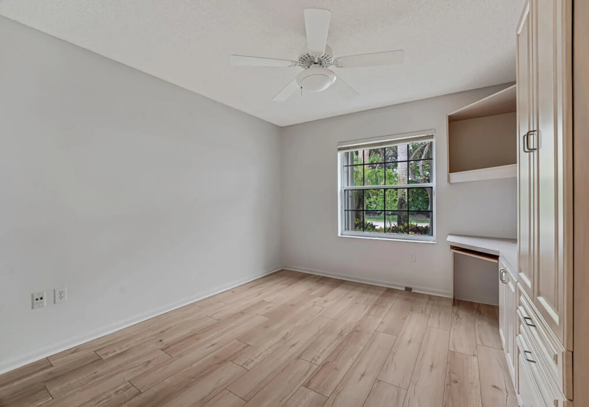 Property Slideshow image 22 of 40 | 7372 lake meadow way 101, Boynton Beach, FL, 33437