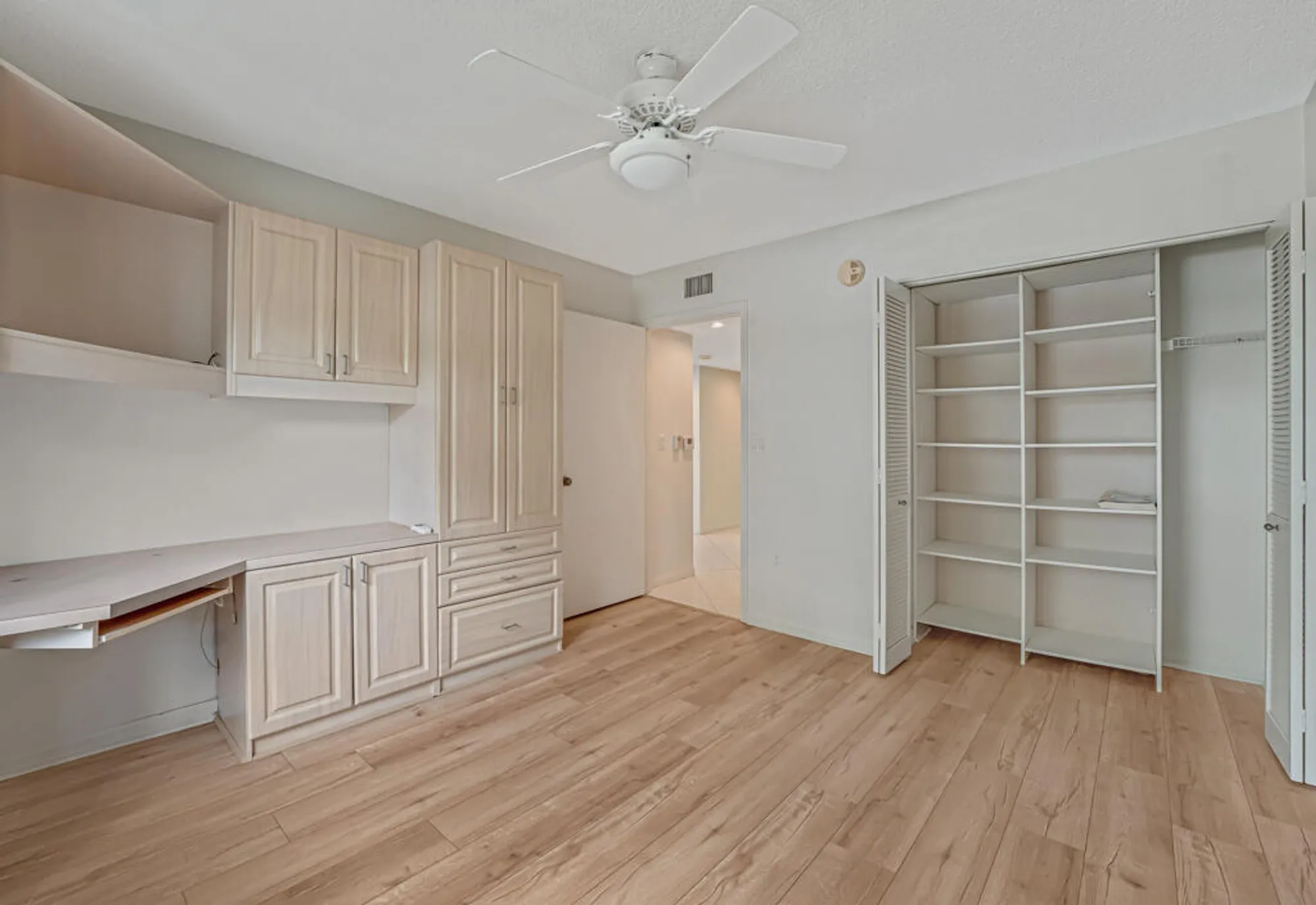 Property Slideshow image 20 of 40 | 7372 lake meadow way 101, Boynton Beach, FL, 33437