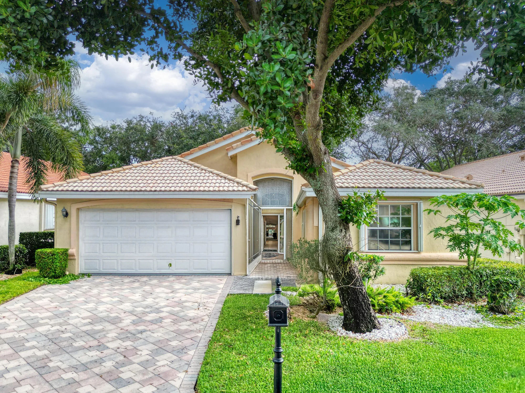Property Slideshow image 2 of 46 | 12072 tevere dr, Boynton Beach, FL, 33437