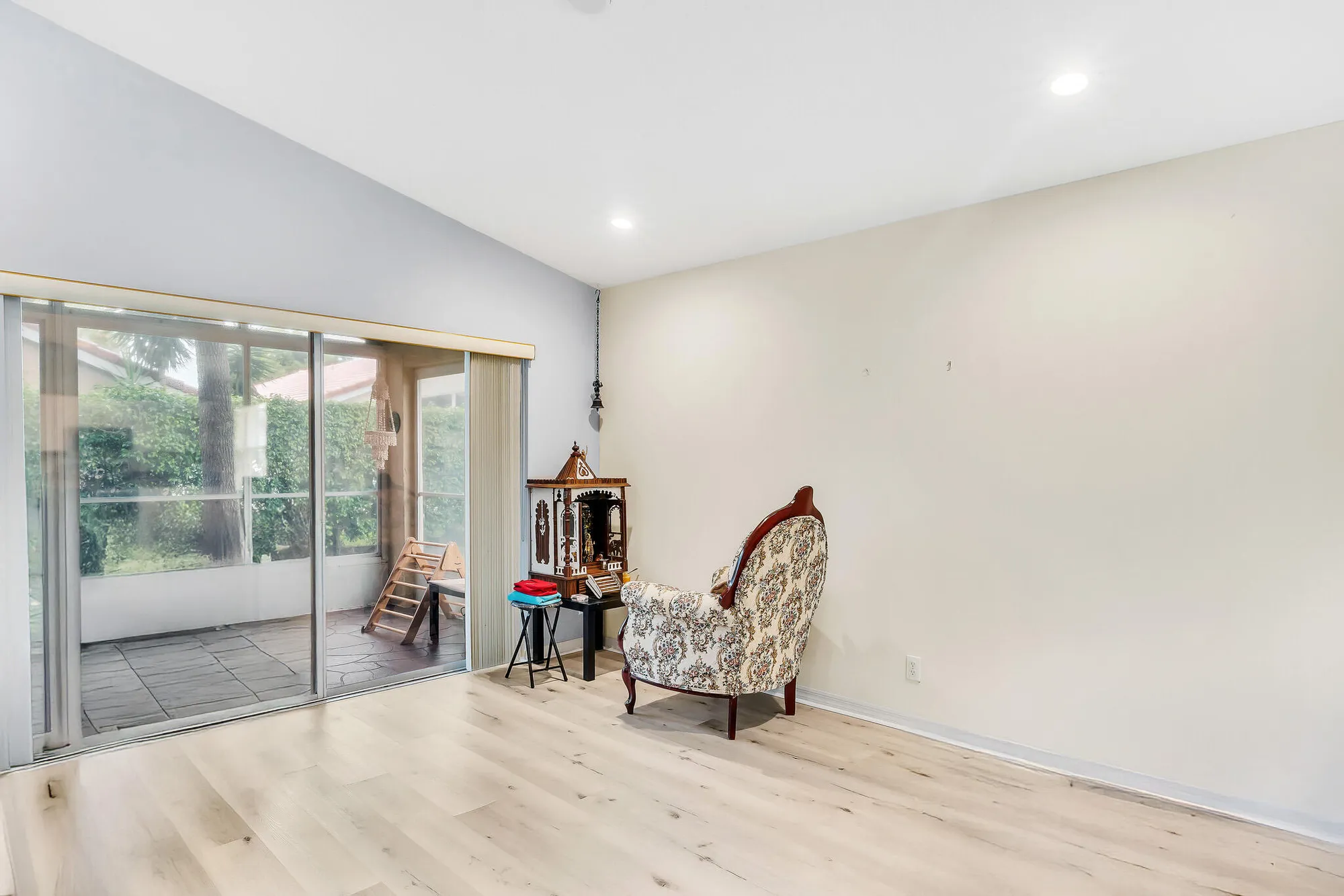 Property Slideshow image 17 of 46 | 12072 tevere dr, Boynton Beach, FL, 33437