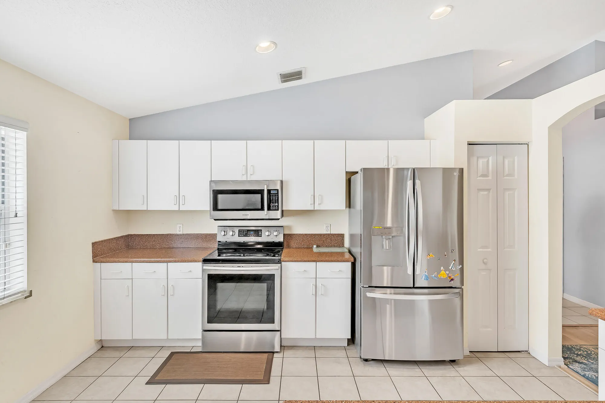 Property Slideshow image 13 of 46 | 12072 tevere dr, Boynton Beach, FL, 33437