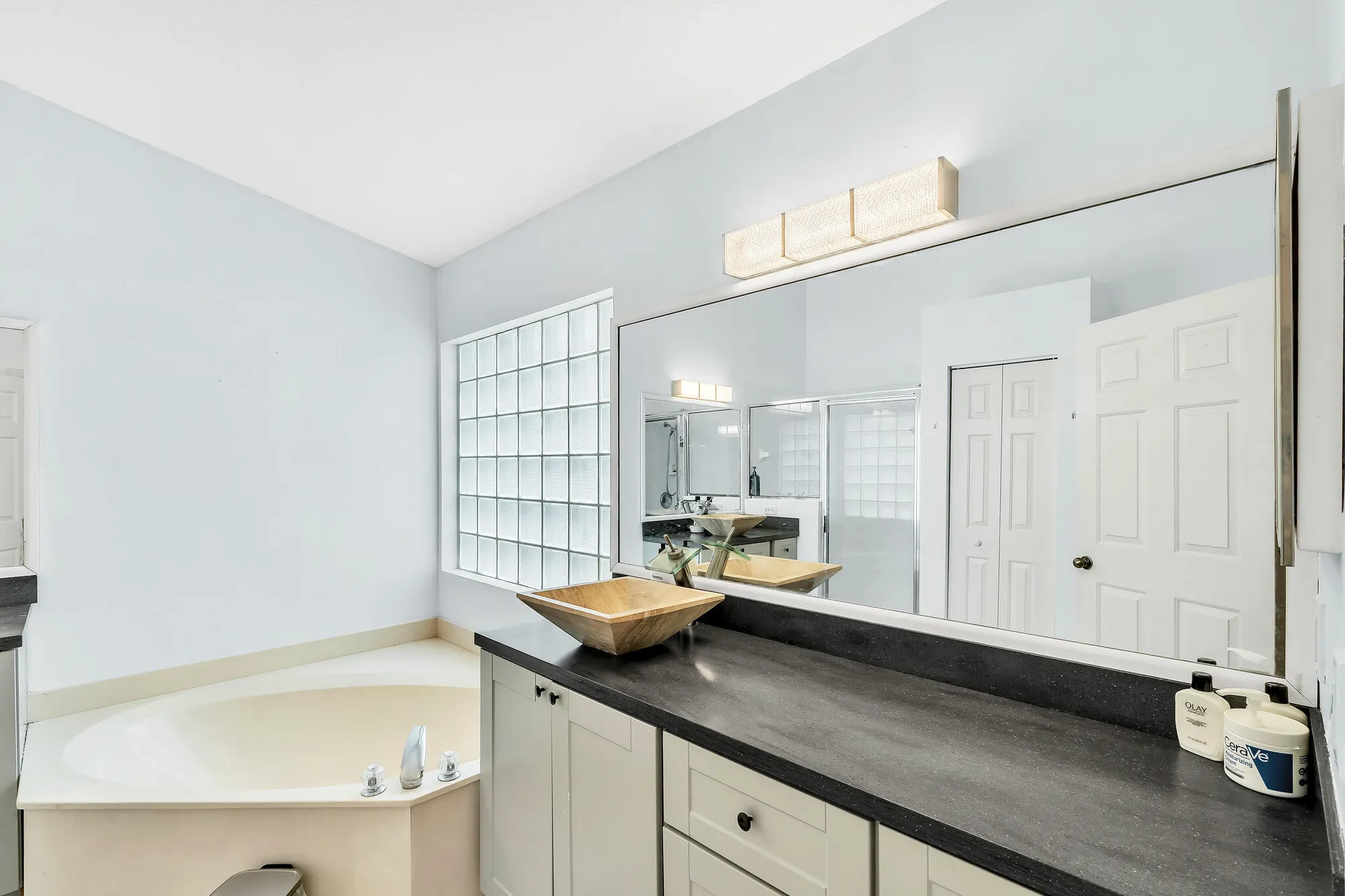 Property Slideshow image 28 of 46 | 12072 tevere dr, Boynton Beach, FL, 33437