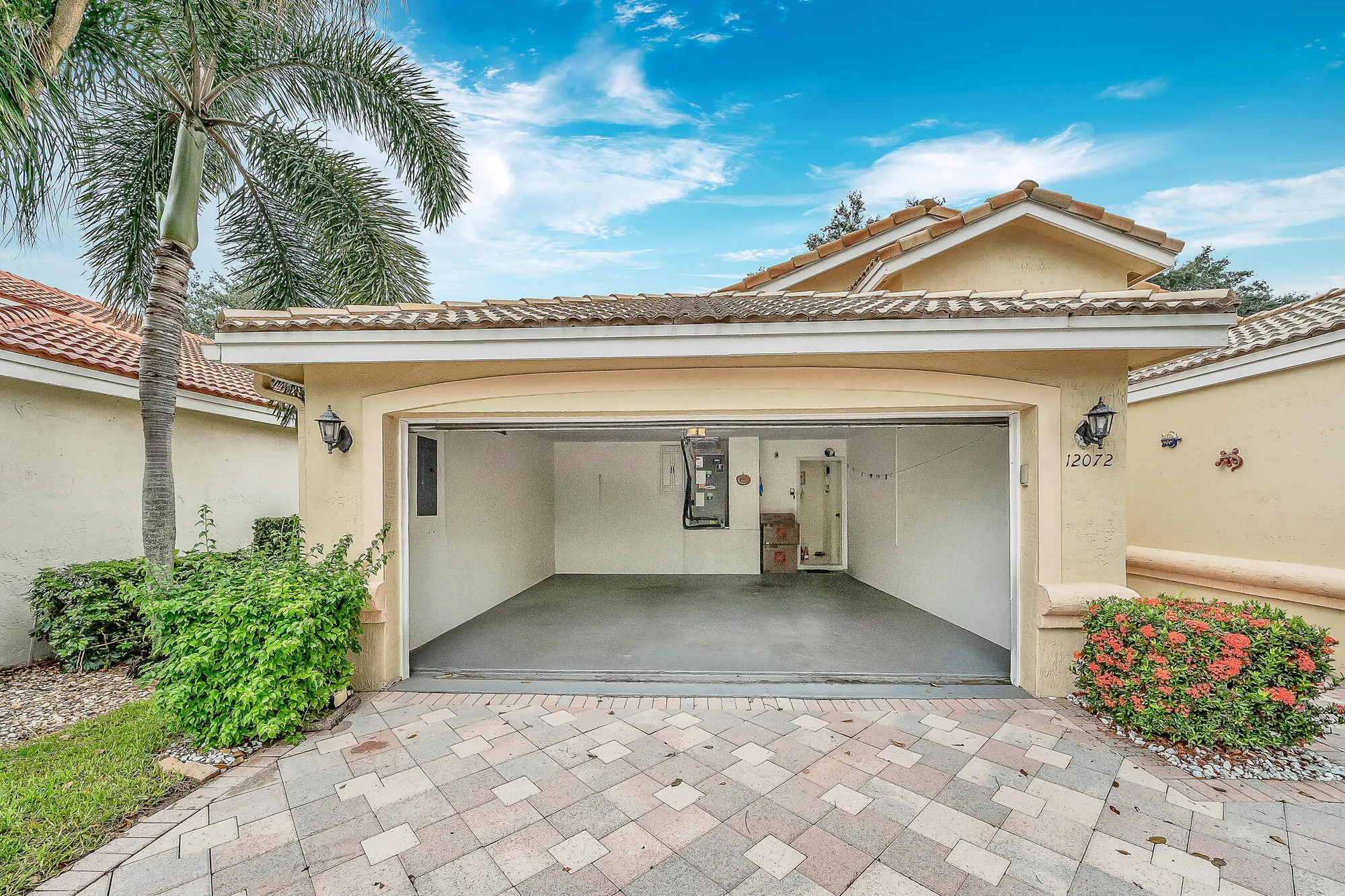 Property Slideshow image 39 of 46 | 12072 tevere dr, Boynton Beach, FL, 33437
