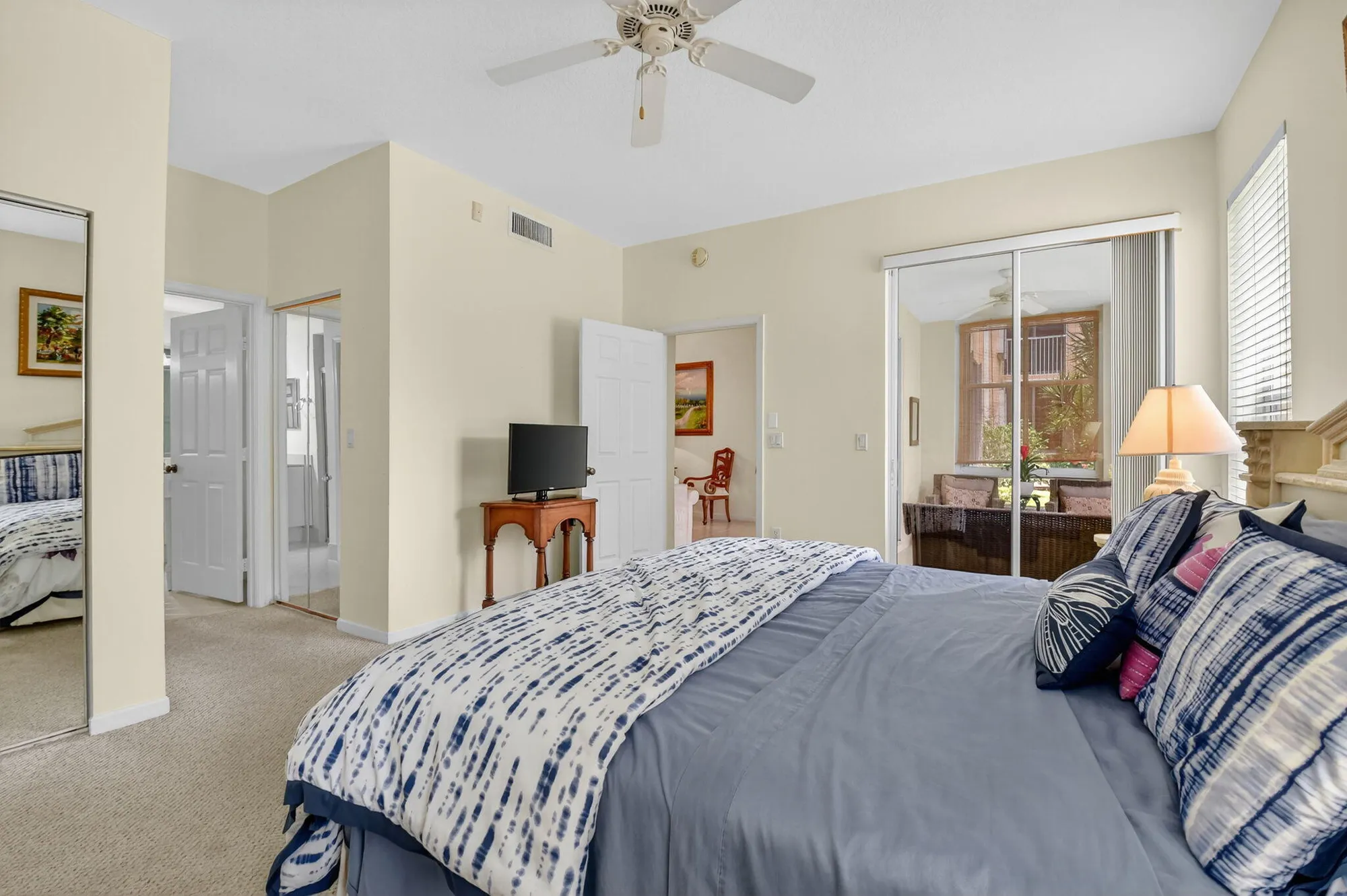 Property Slideshow image 33 of 65 | 12447 crystal pointe dr unit 101, Boynton Beach, FL, 33437