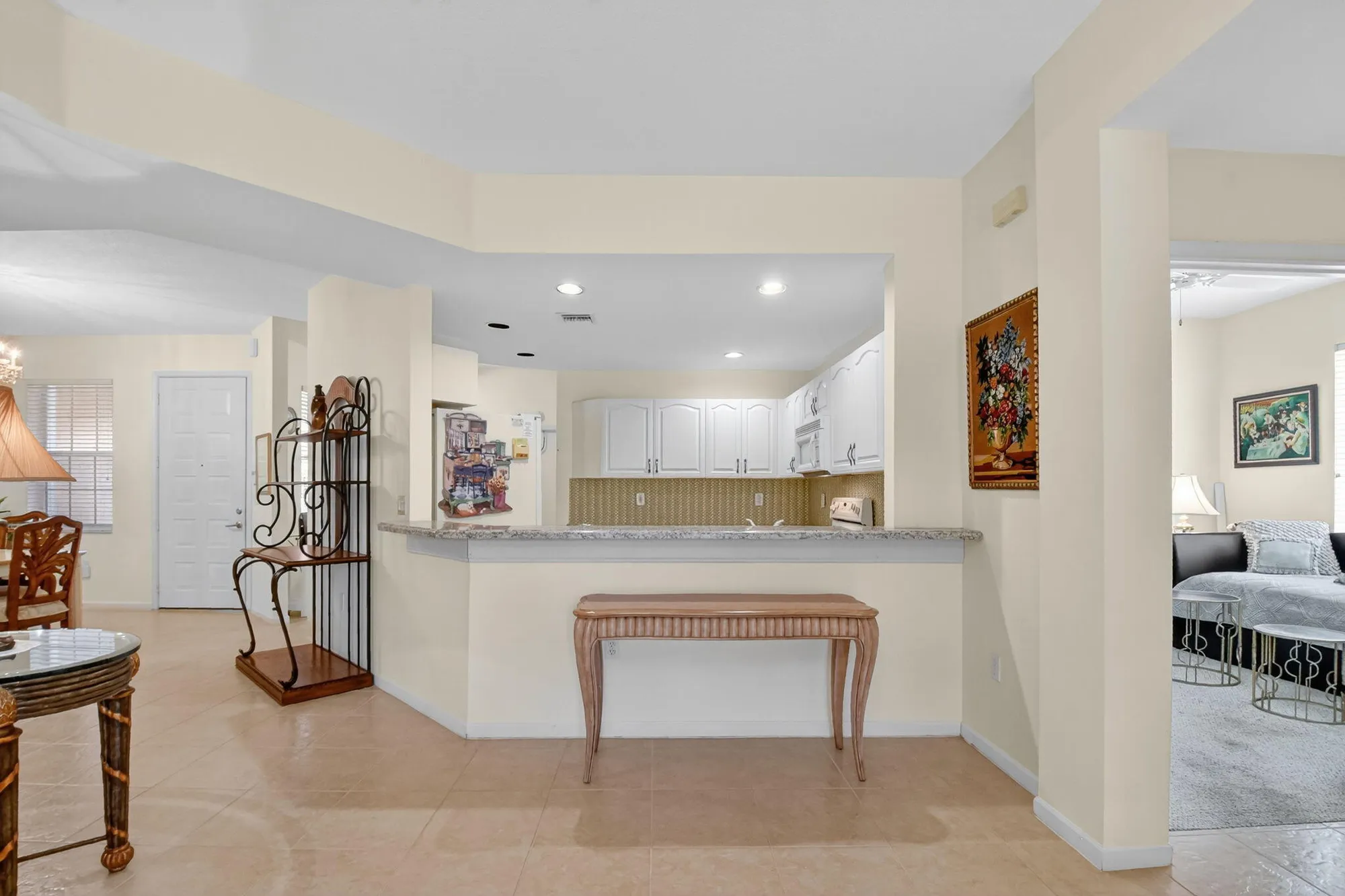 Property Slideshow image 17 of 65 | 12447 crystal pointe dr unit 101, Boynton Beach, FL, 33437