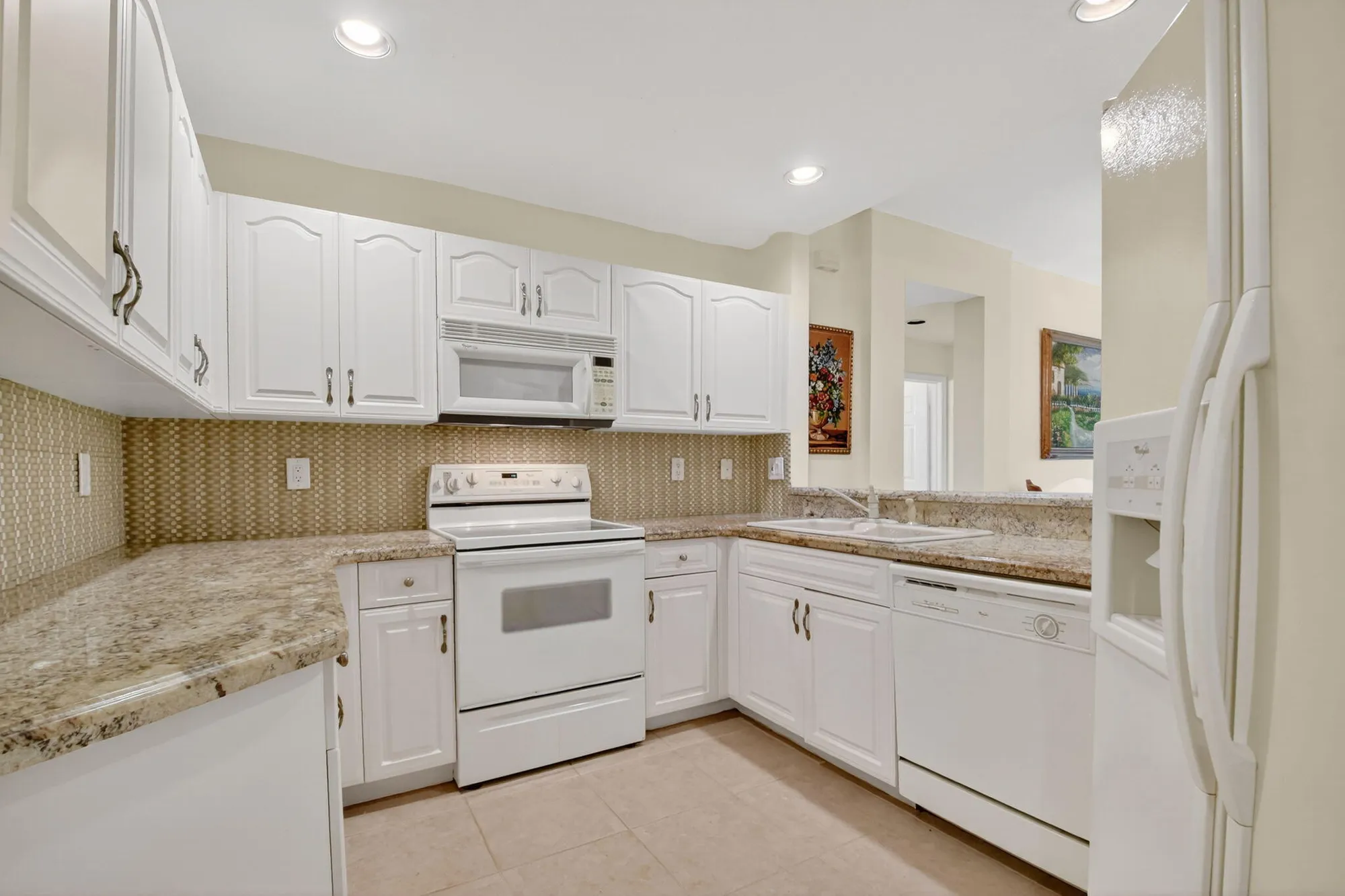 Property Slideshow image 22 of 65 | 12447 crystal pointe dr unit 101, Boynton Beach, FL, 33437