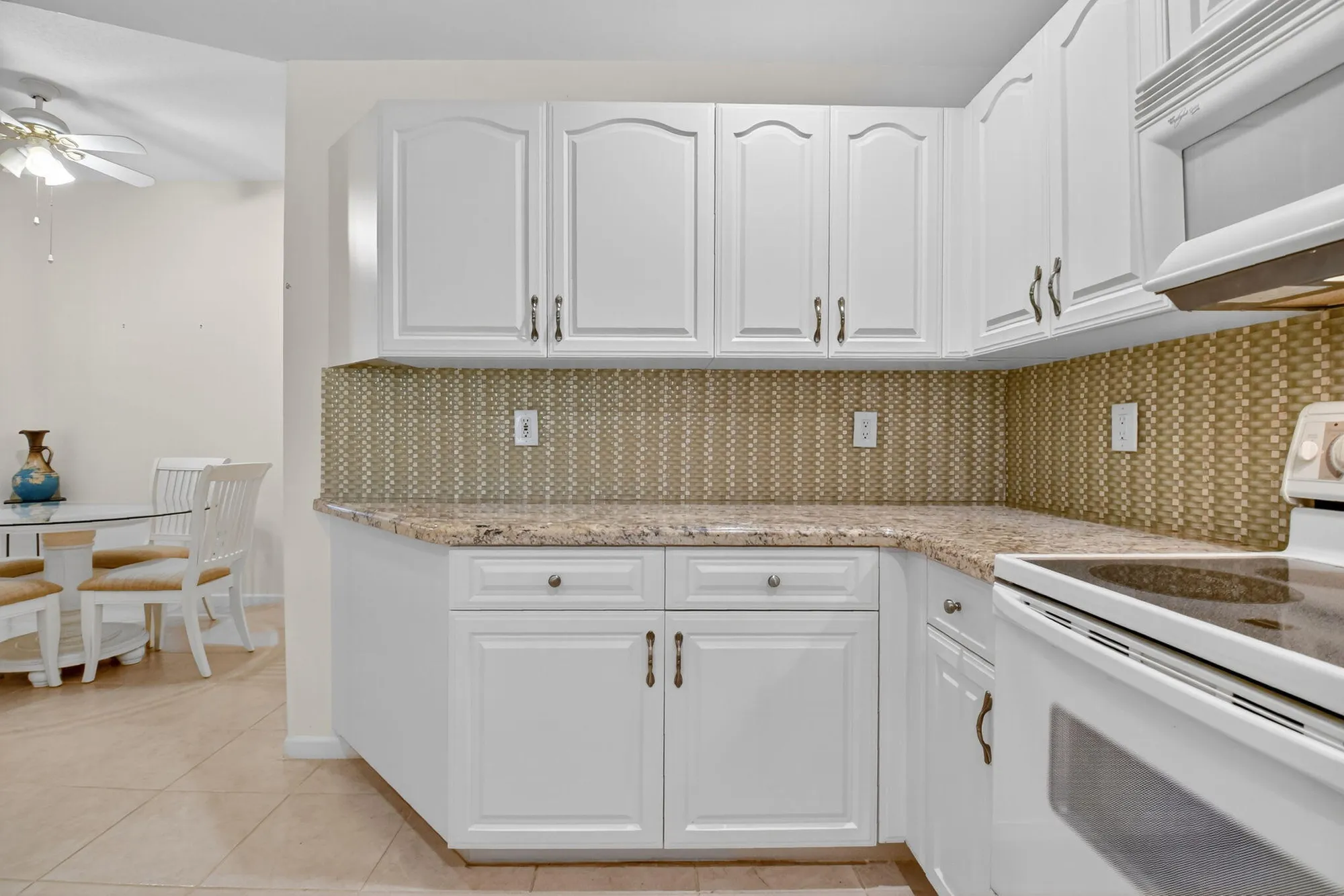 Property Slideshow image 26 of 65 | 12447 crystal pointe dr unit 101, Boynton Beach, FL, 33437
