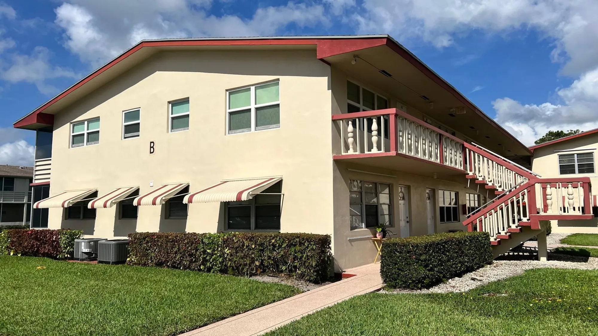 Property Slideshow image 13 of 13 | 42 sussex b, West Palm Beach, FL, 33417