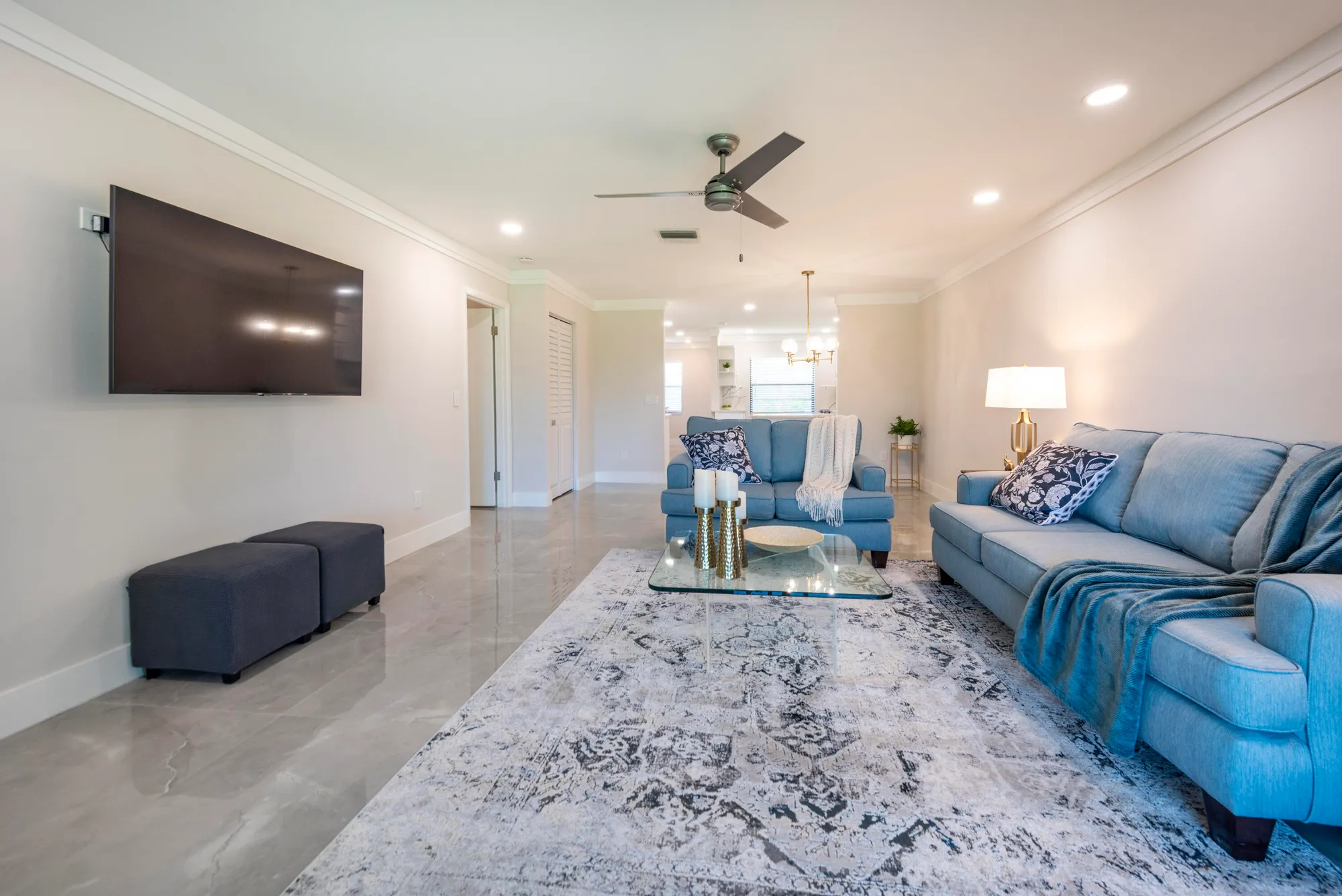 Property Slideshow image 16 of 22 | 7920 eastlake dr apt 19f, Boca Raton, FL, 33433