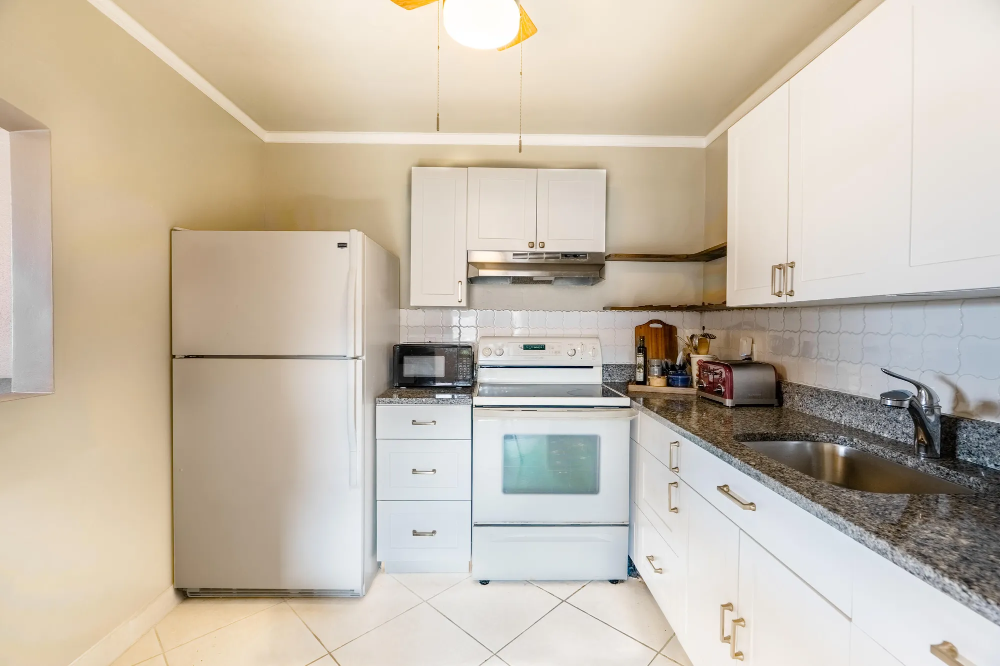 Property Slideshow image 9 of 20 | 47 saxony a, Delray Beach, FL, 33446