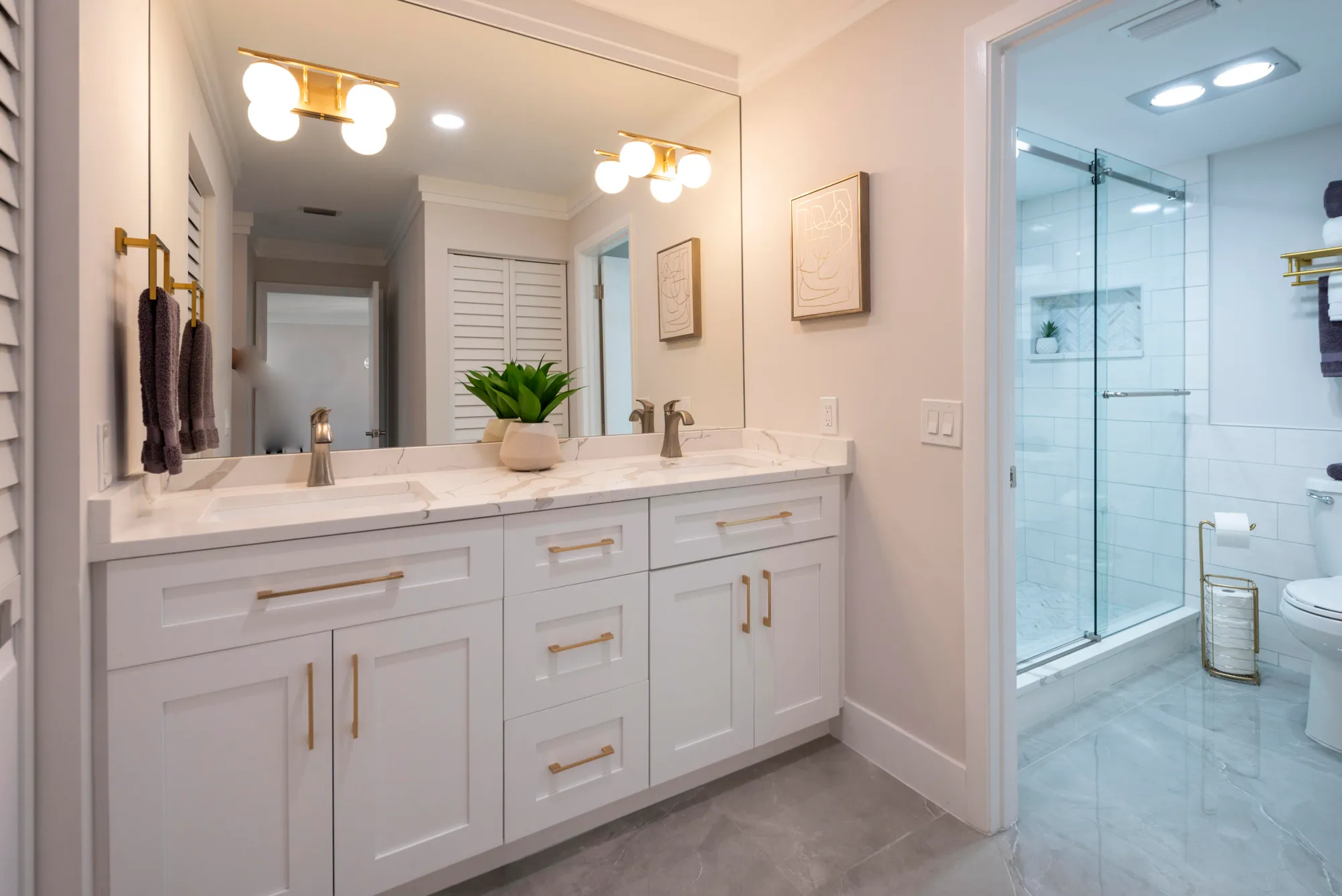 Property Slideshow image 19 of 22 | 7920 eastlake dr apt 19f, Boca Raton, FL, 33433