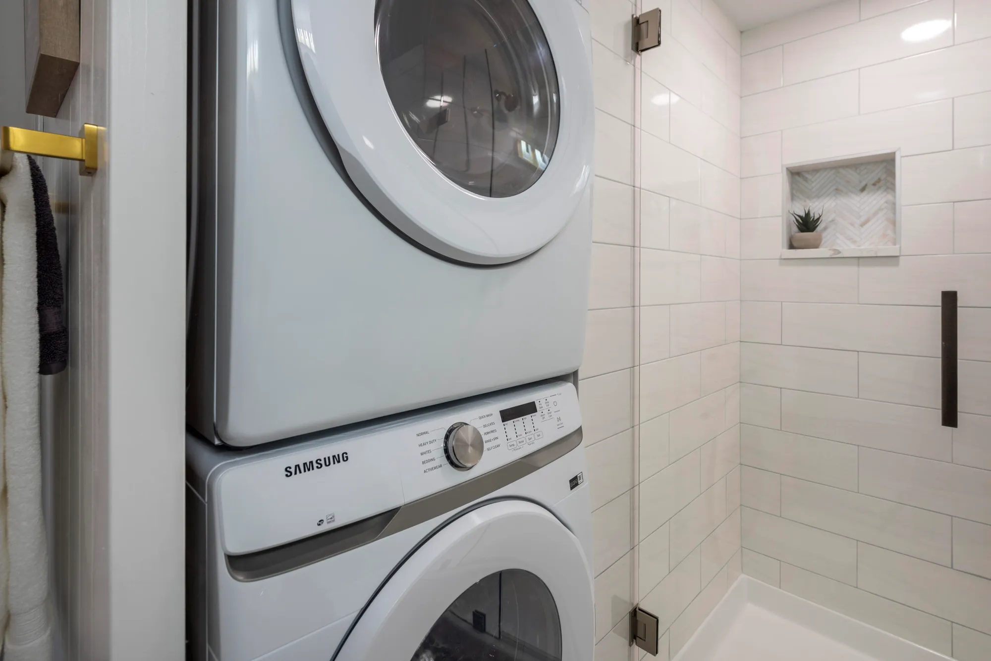 Property Slideshow image 11 of 22 | 7920 eastlake dr apt 19f, Boca Raton, FL, 33433