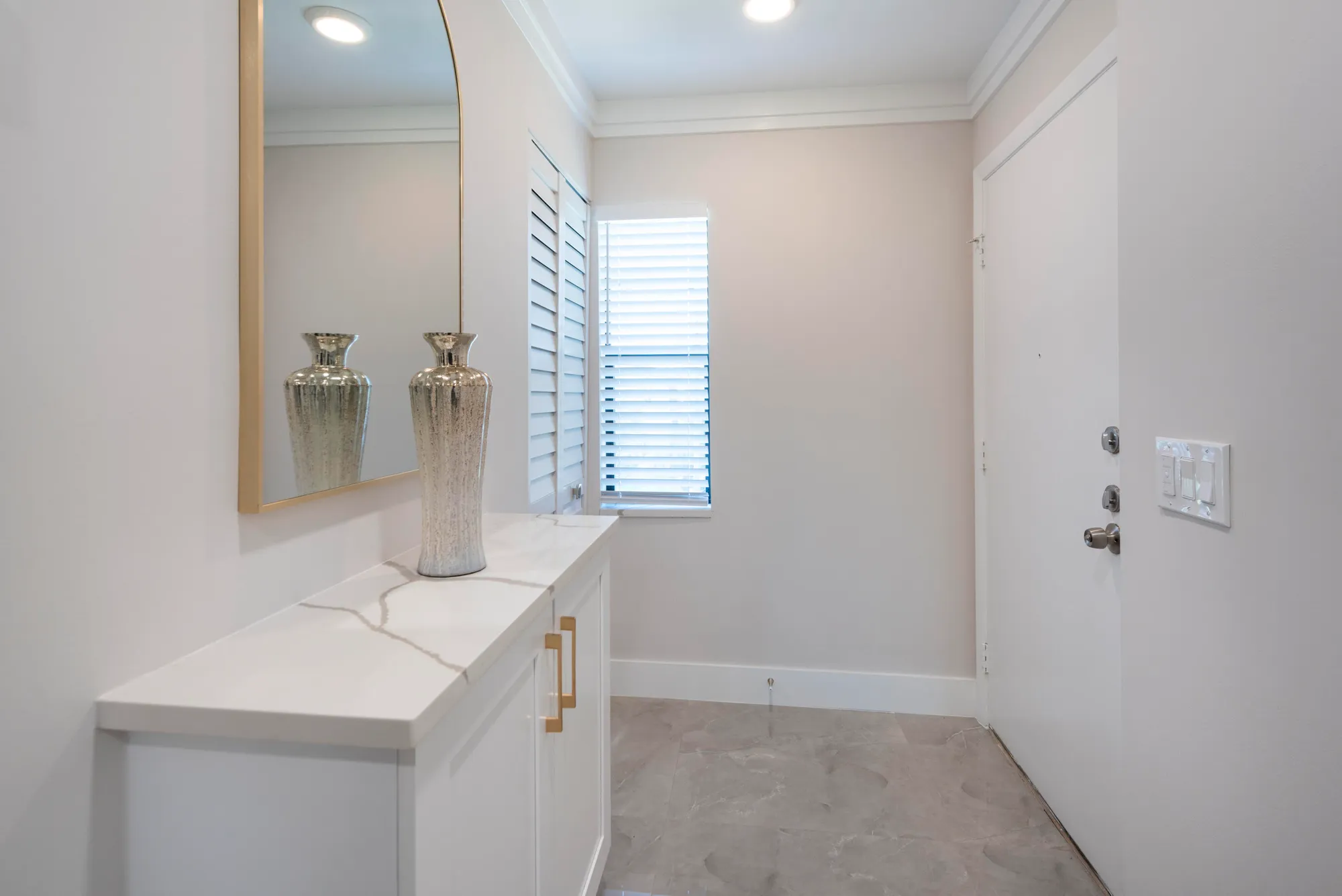 Property Slideshow image 3 of 22 | 7920 eastlake dr apt 19f, Boca Raton, FL, 33433