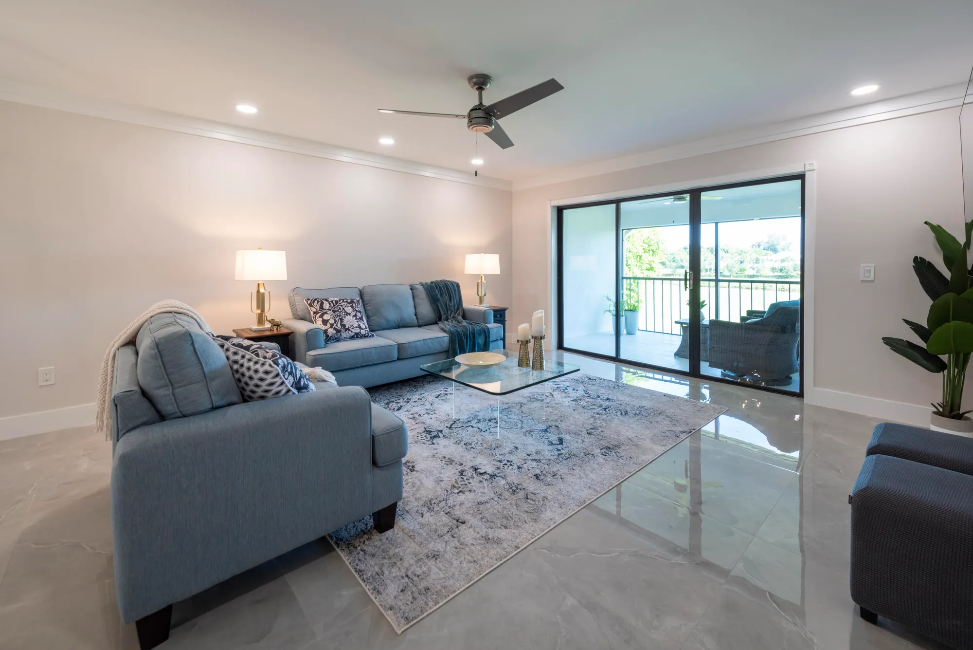Property Slideshow image 15 of 22 | 7920 eastlake dr apt 19f, Boca Raton, FL, 33433